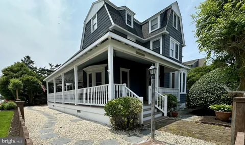 310 N Atlantic Avenue, Beach Haven, NJ MLS: NJOC2037756