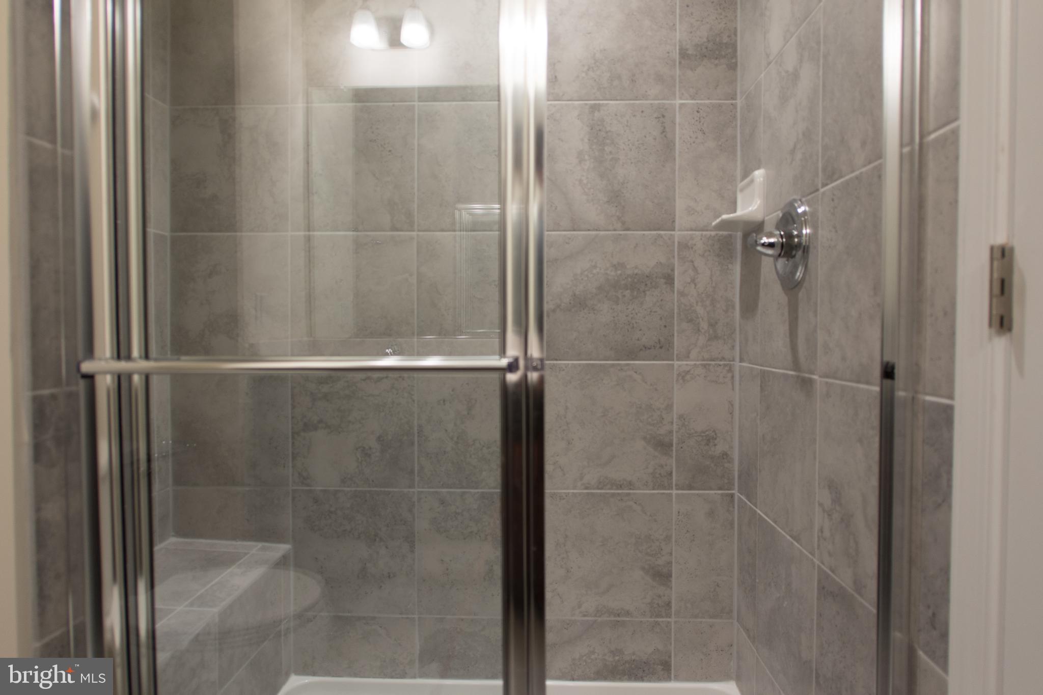 ARCHERS ROCK - Residential