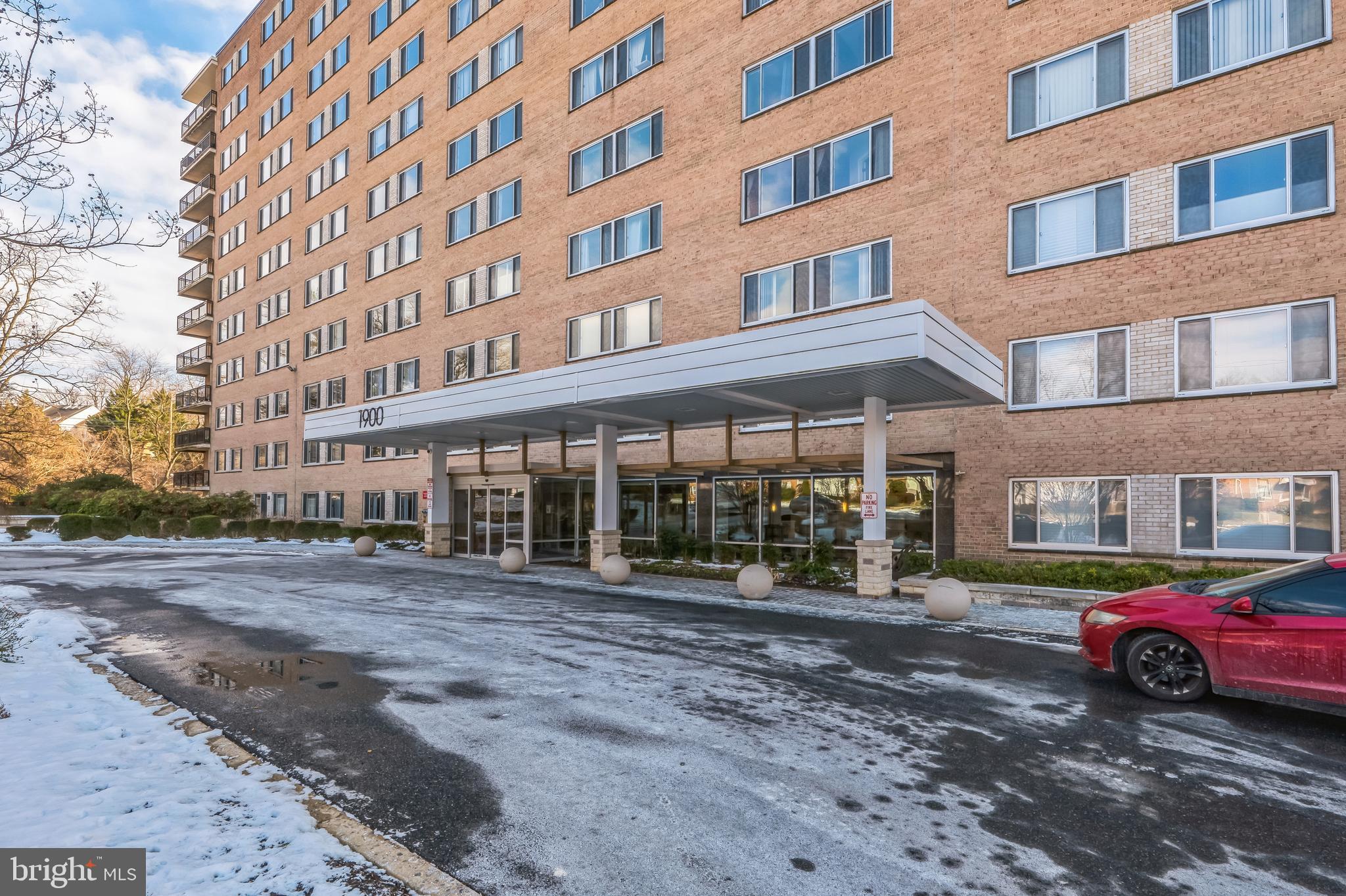 Exciting Opportunity! This spacious and bright one-bedroom, one-bath condo on the 8th floor of the Park Sutton Condos. Just steps from DC and the Silver Spring Metro Station! Enjoy tons of natural sunlight from the quiet side of the building with a stunning view! The unit shines with an updated kitchen featuring newer cabinets, stainless steel appliances, a gas stove, and plenty of cabinet space. You'll love the walk-in closets and abundant storage! ALL UTILITIES INCLUDED in the condo fee! The building is packed with fantastic amenities—a staffed front desk, outdoor pool, rooftop deck, party room, parking, laundry, exercise room, and more! Pets welcome on a case-by-case basis! Don’t miss out on this incredible home! Tenant Occupied.