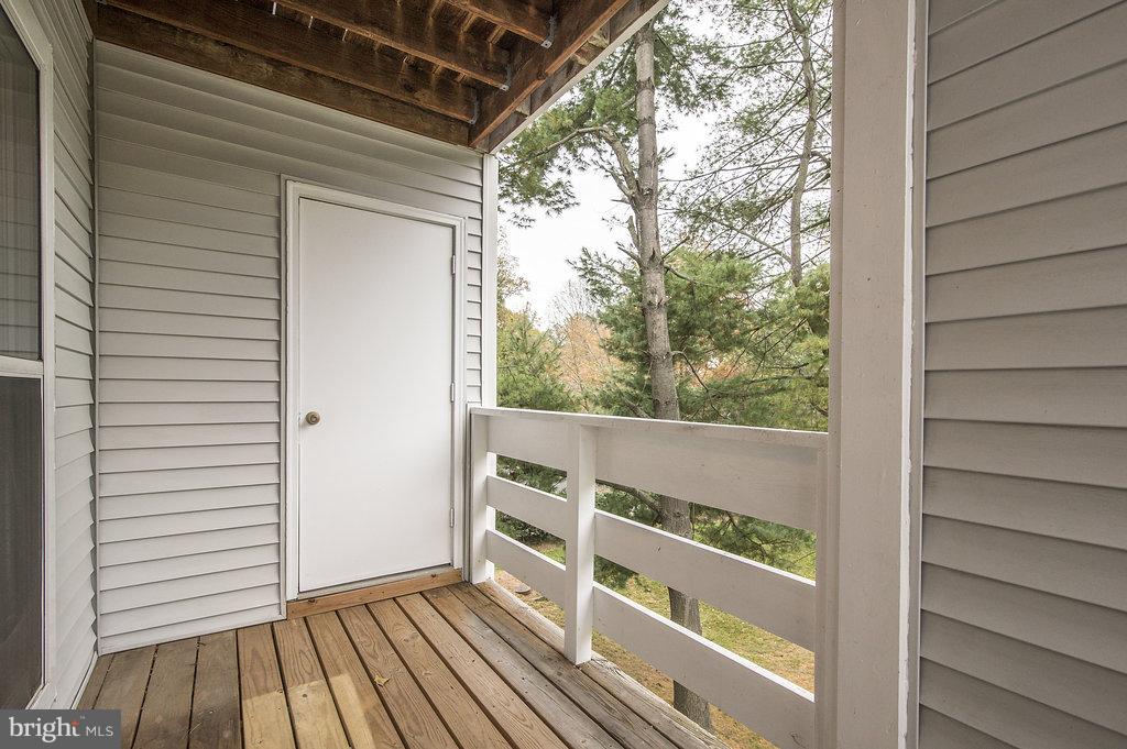 FOUR WINDS AT OAKTON - Residential