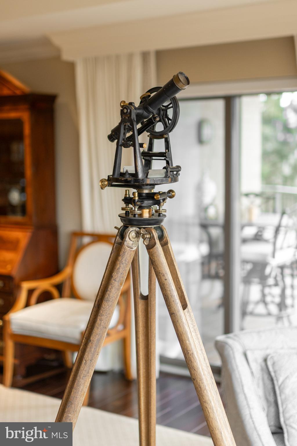 WINDMERE - Residential