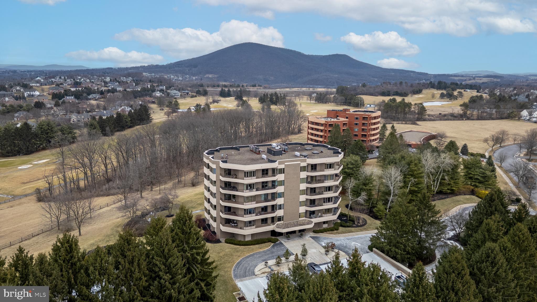 WINDMERE - Residential