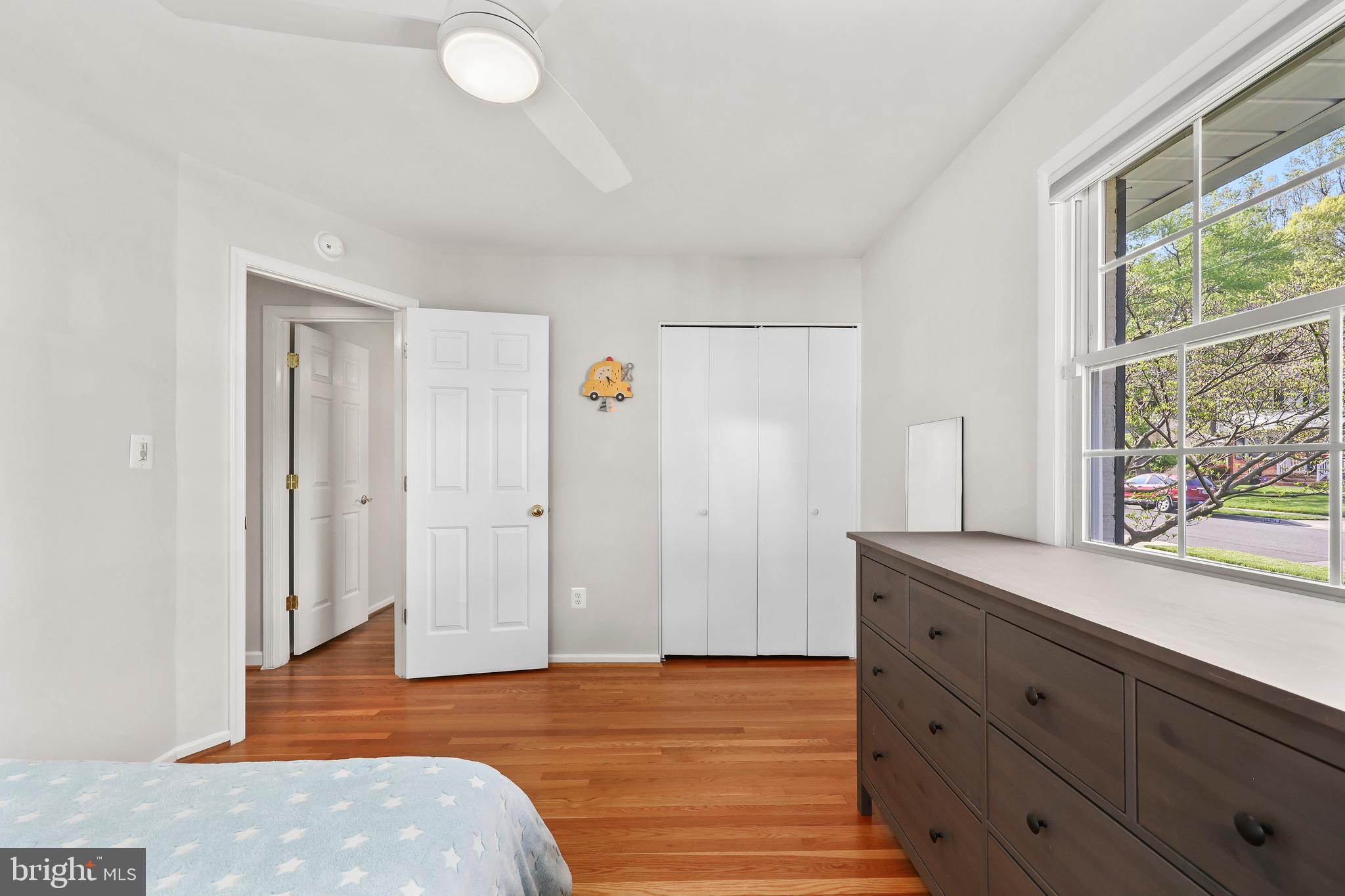 MOSBY WOODS - Residential