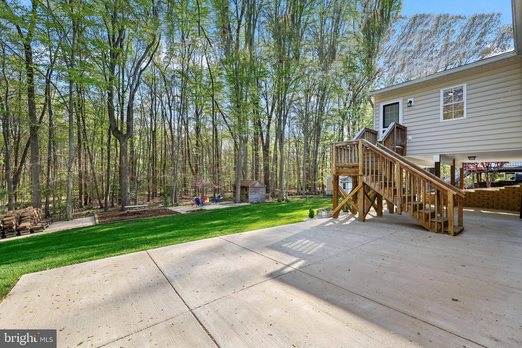 MOSBY WOODS - Residential