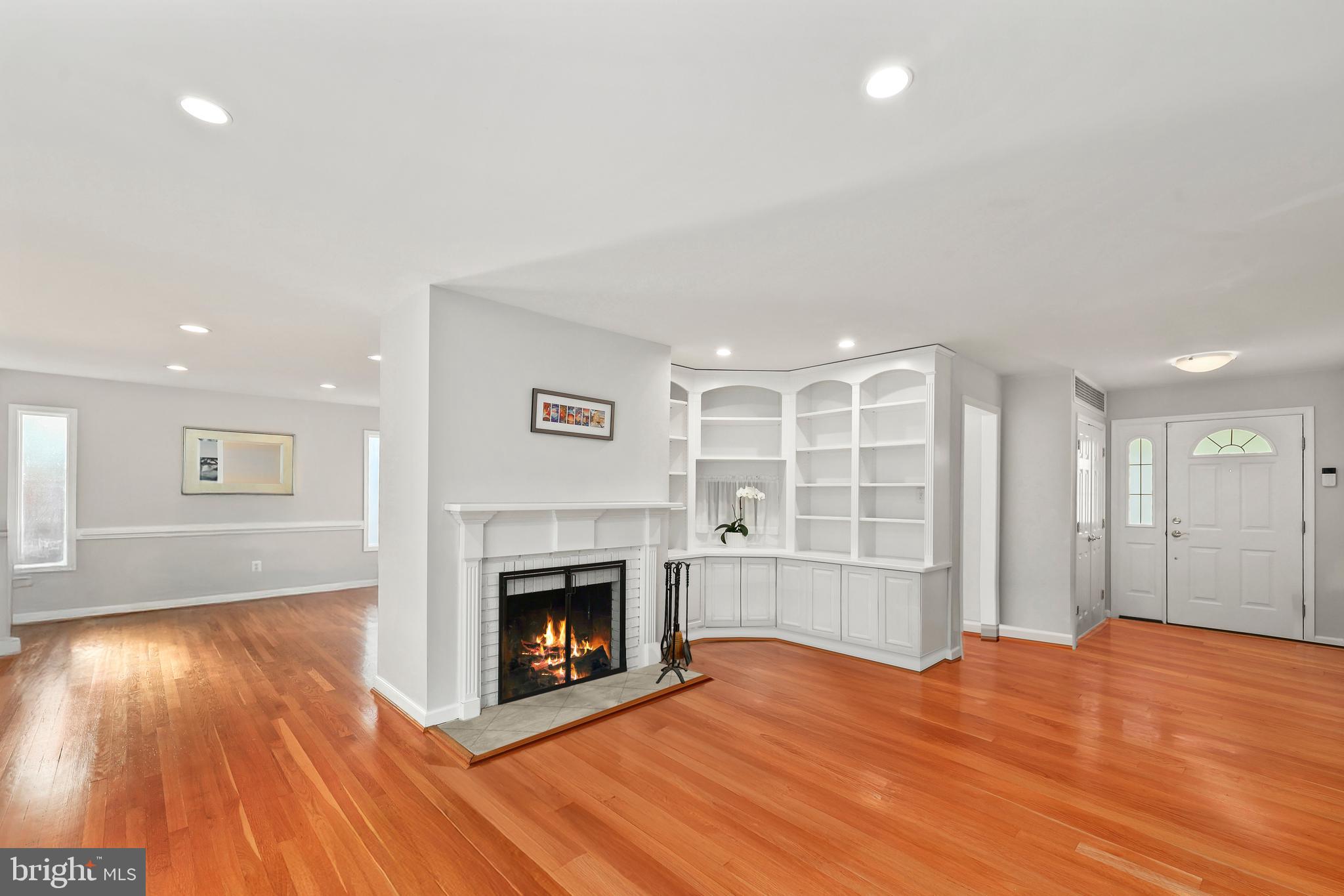 MOSBY WOODS - Residential