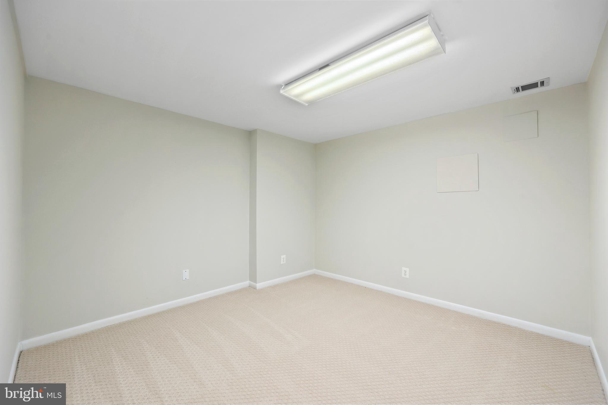 MOSBY WOODS - Residential