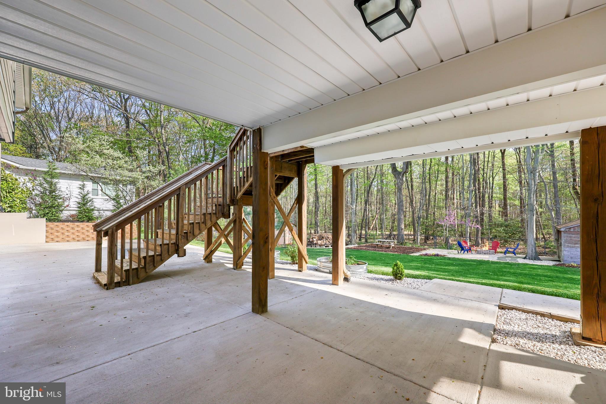 MOSBY WOODS - Residential