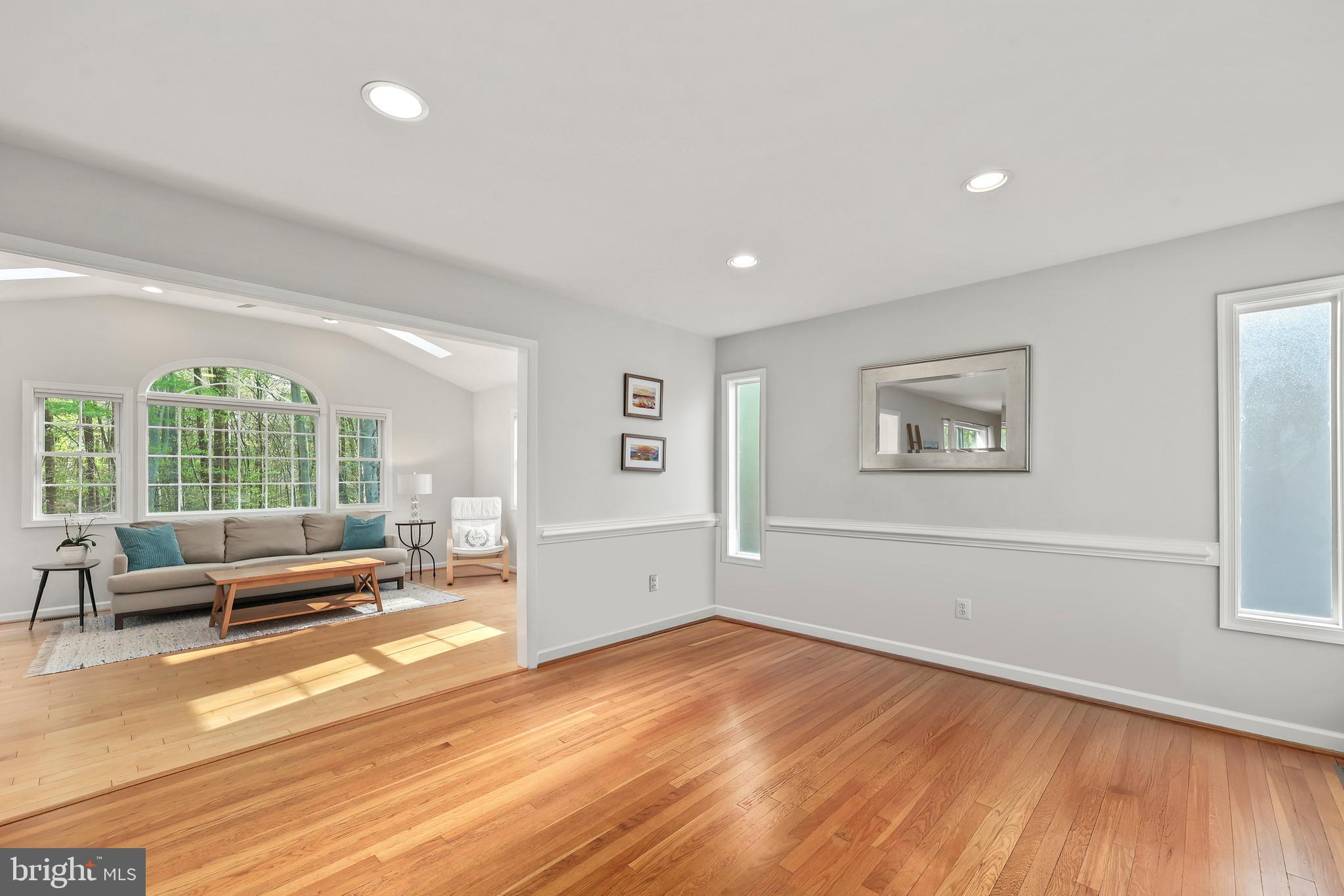 MOSBY WOODS - Residential