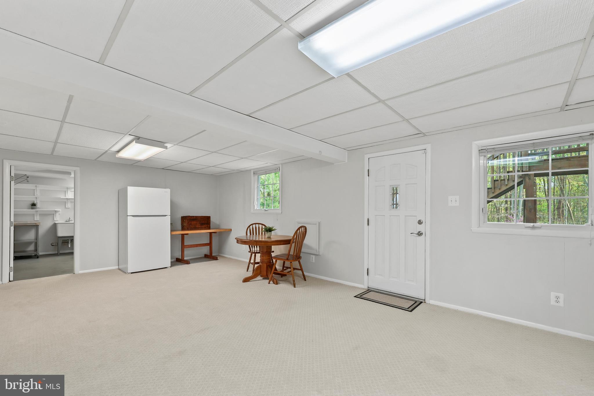 MOSBY WOODS - Residential