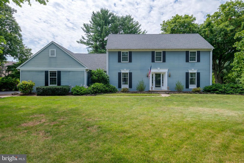 Photo of 1324 Olde Saybrook Road, Lancaster, PA 17601 (MLS # PALA2042742)