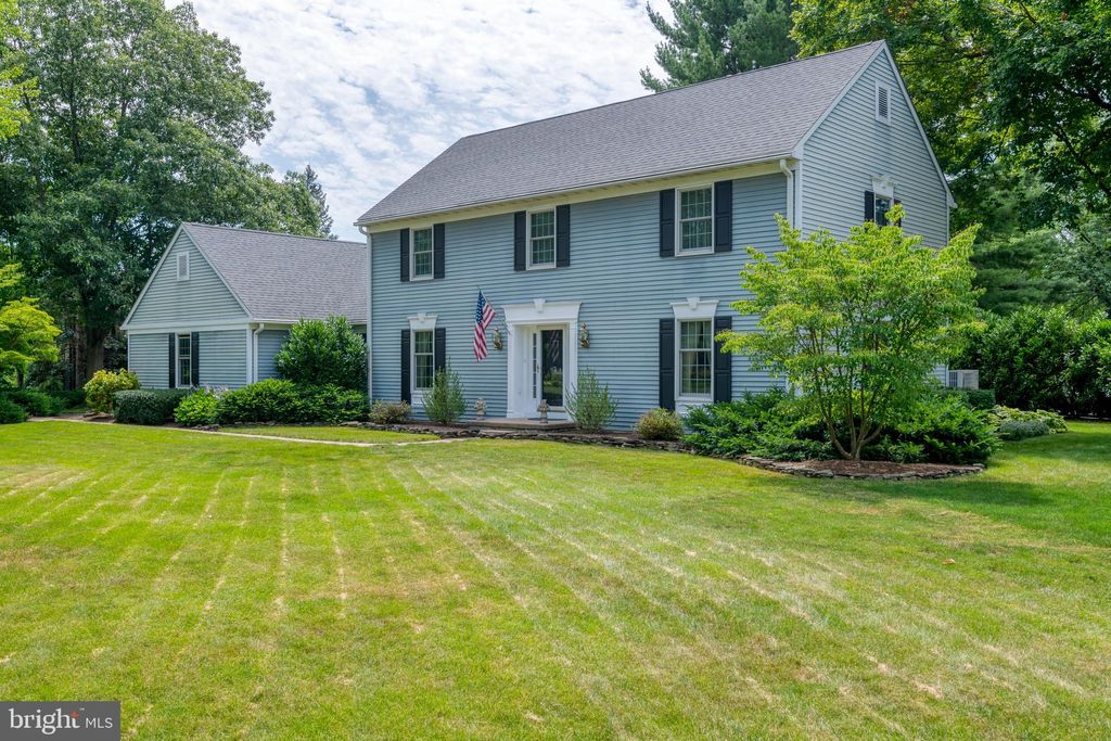Photo of 1324 Olde Saybrook Road, Lancaster, PA 17601 (MLS # PALA2042742)