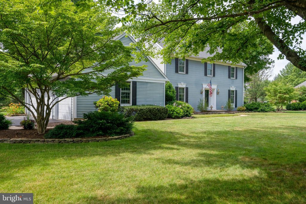 Photo of 1324 Olde Saybrook Road, Lancaster, PA 17601 (MLS # PALA2042742)