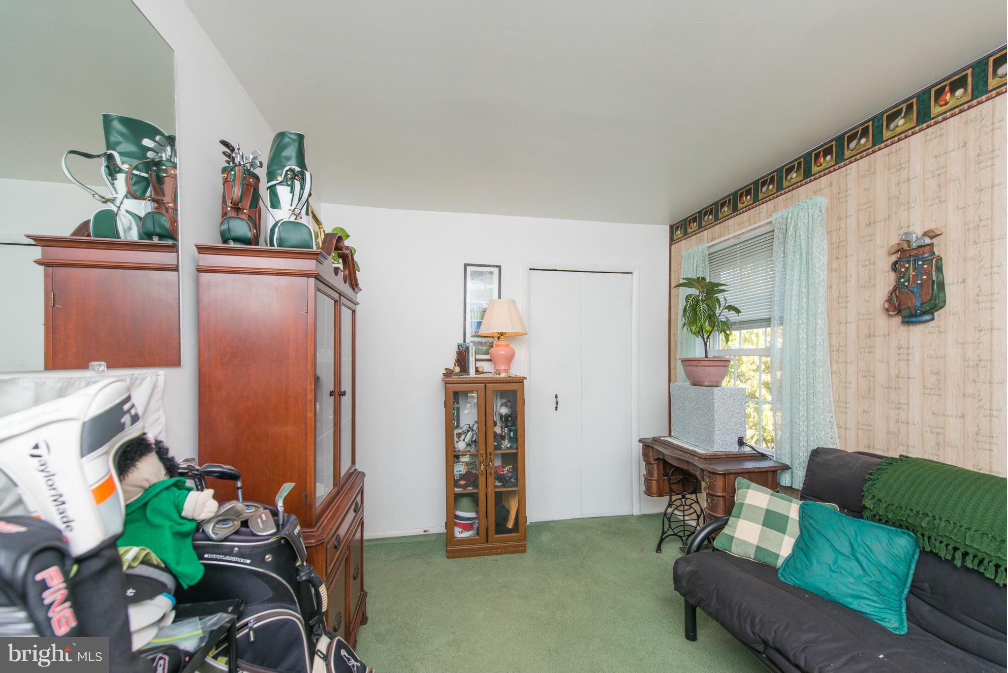 FOUR SEASONS ESTATES - Residential