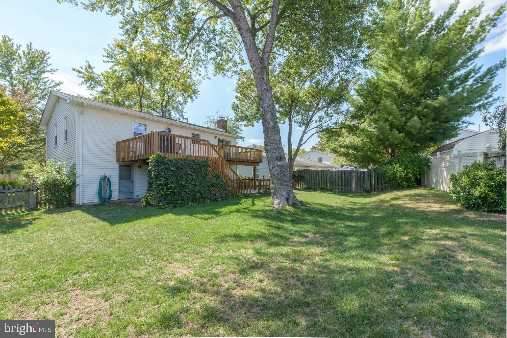 FOUR SEASONS ESTATES - Residential