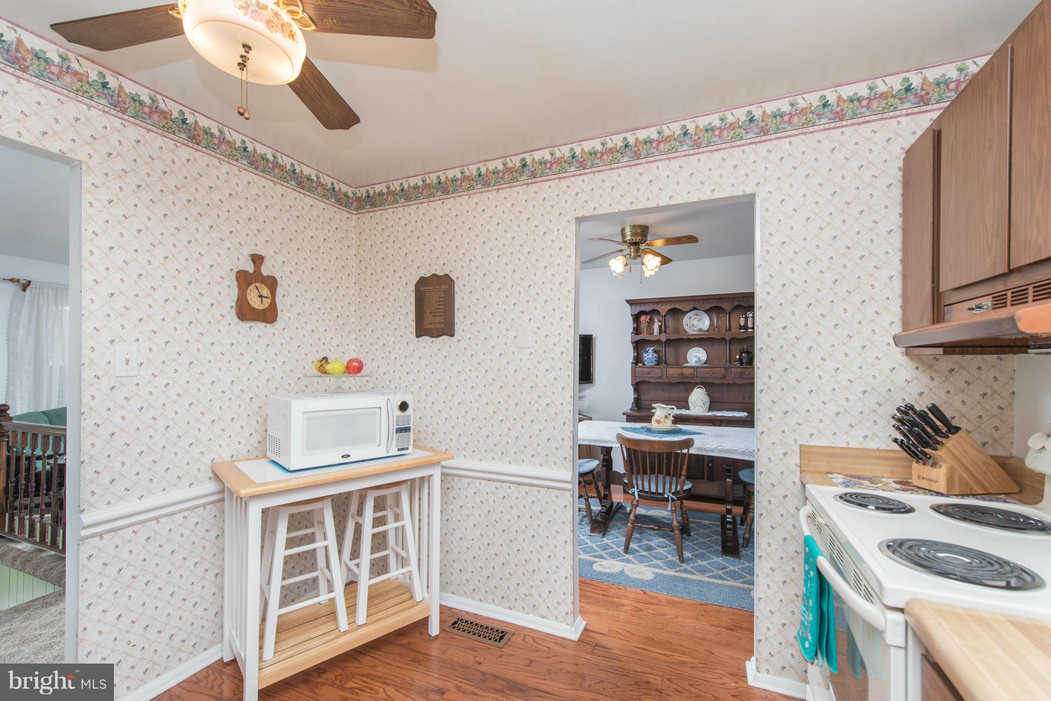 FOUR SEASONS ESTATES - Residential