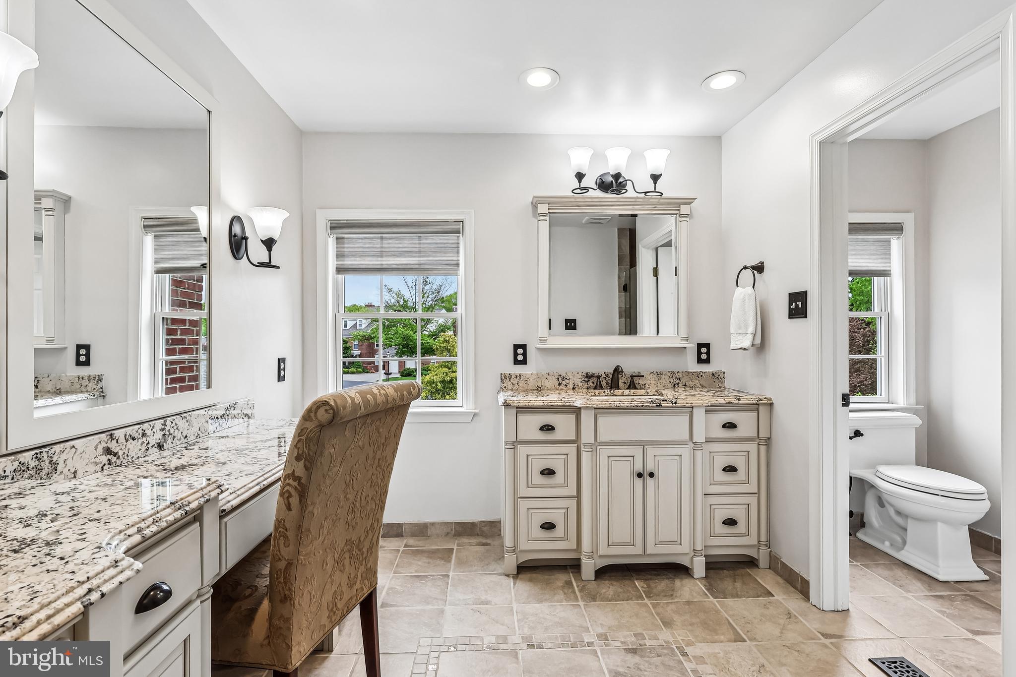BELLE AIRE - Residential