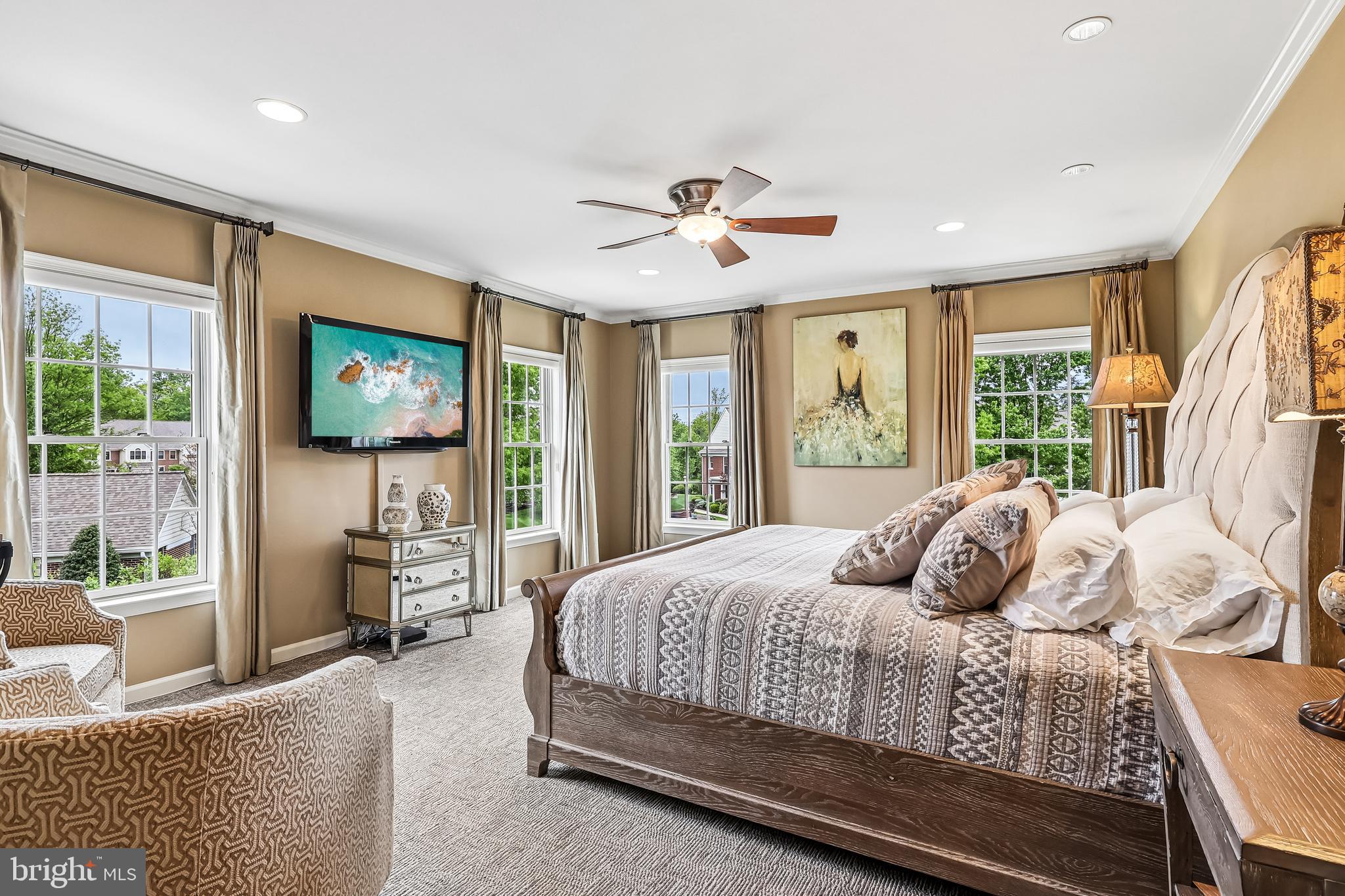 BELLE AIRE - Residential