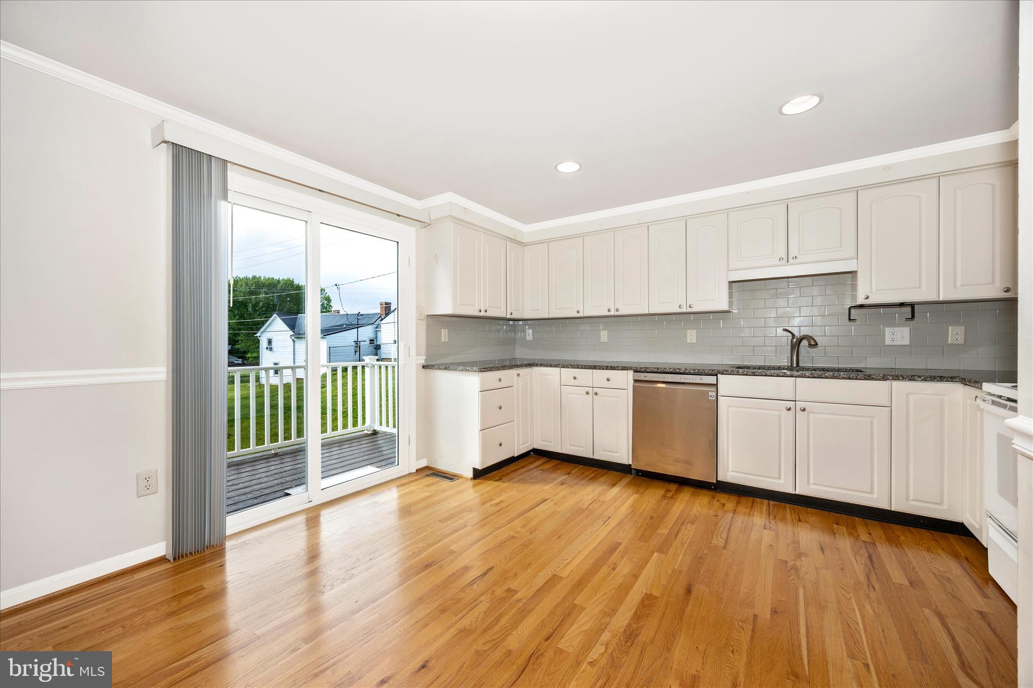 VALLEY VIEW - Residential