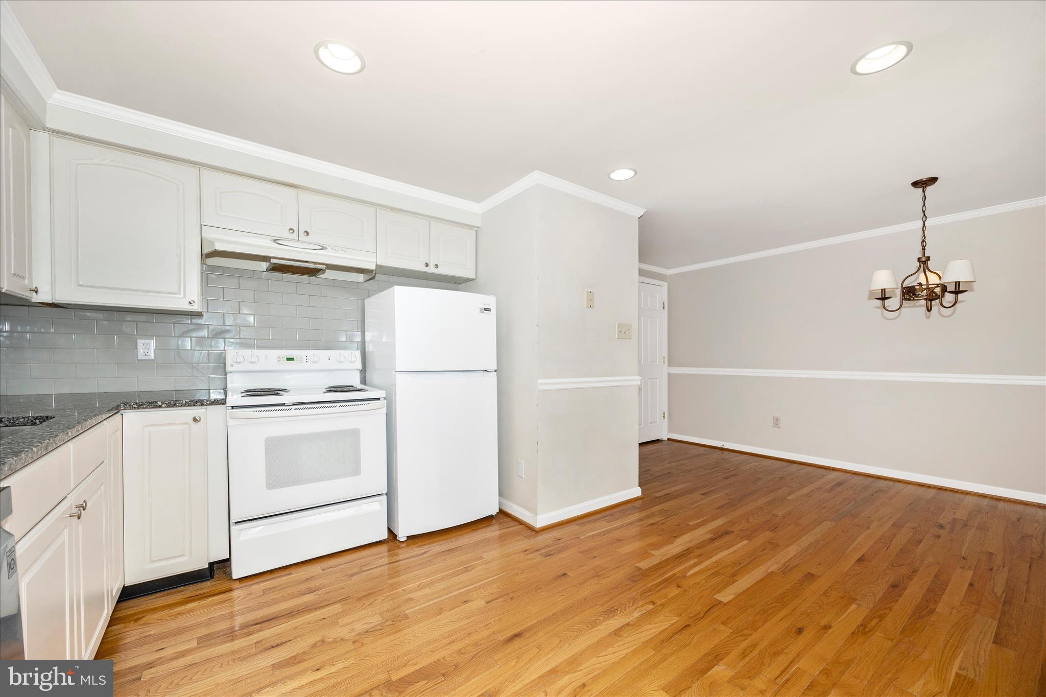VALLEY VIEW - Residential