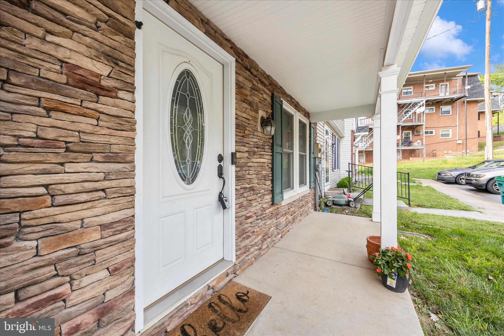 VALLEY VIEW - Residential