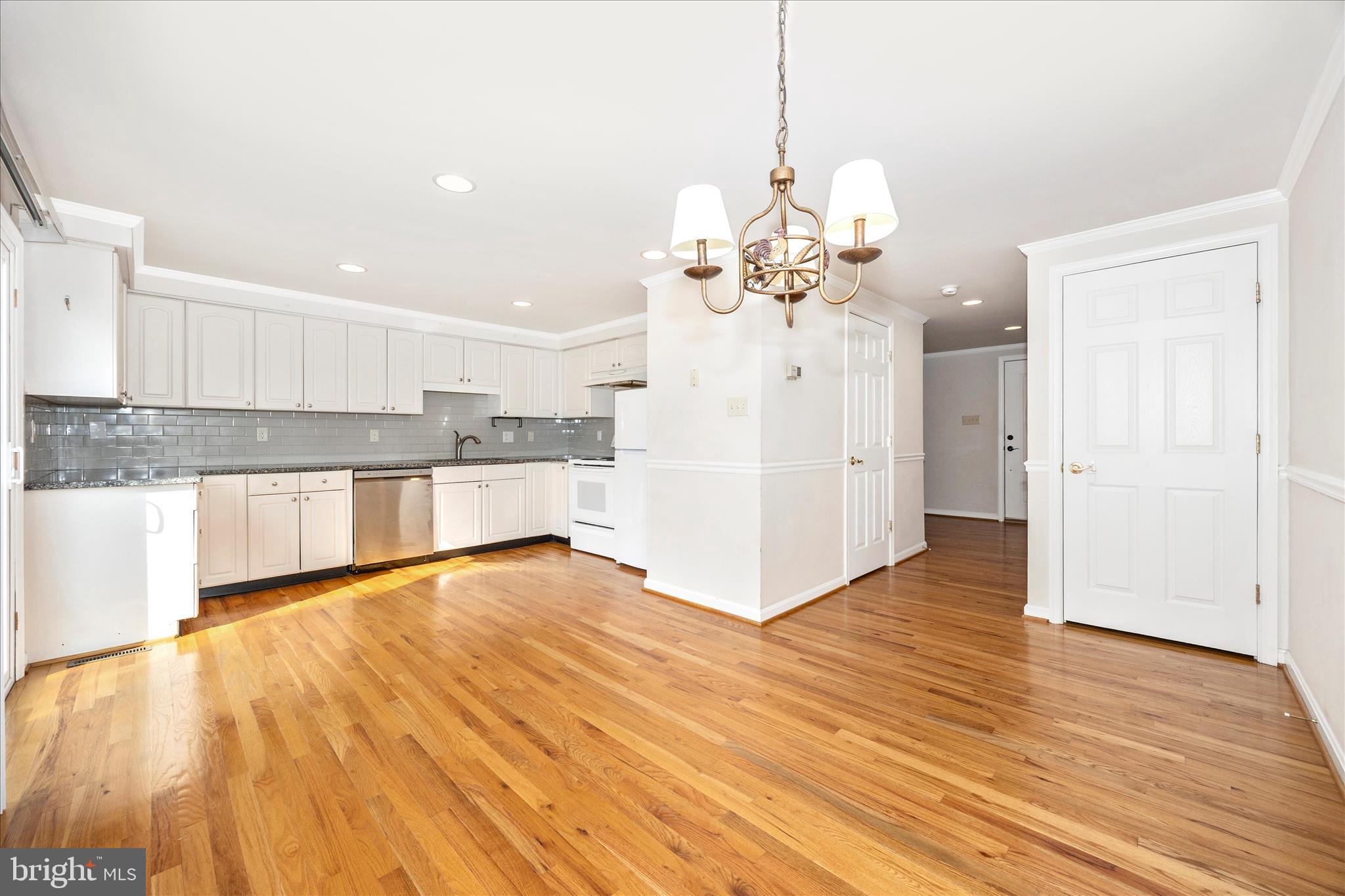 VALLEY VIEW - Residential