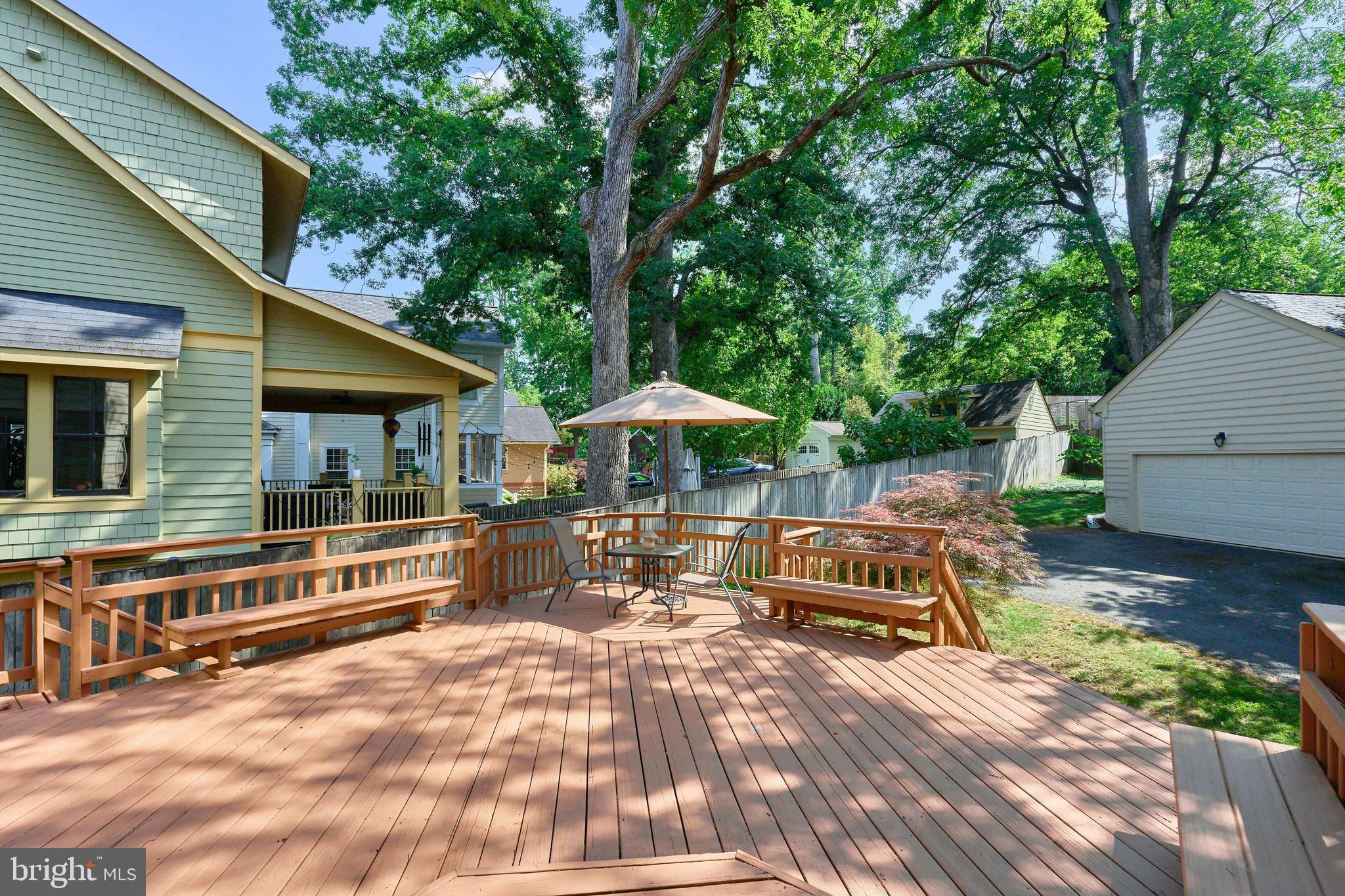 LYON PARK - Residential