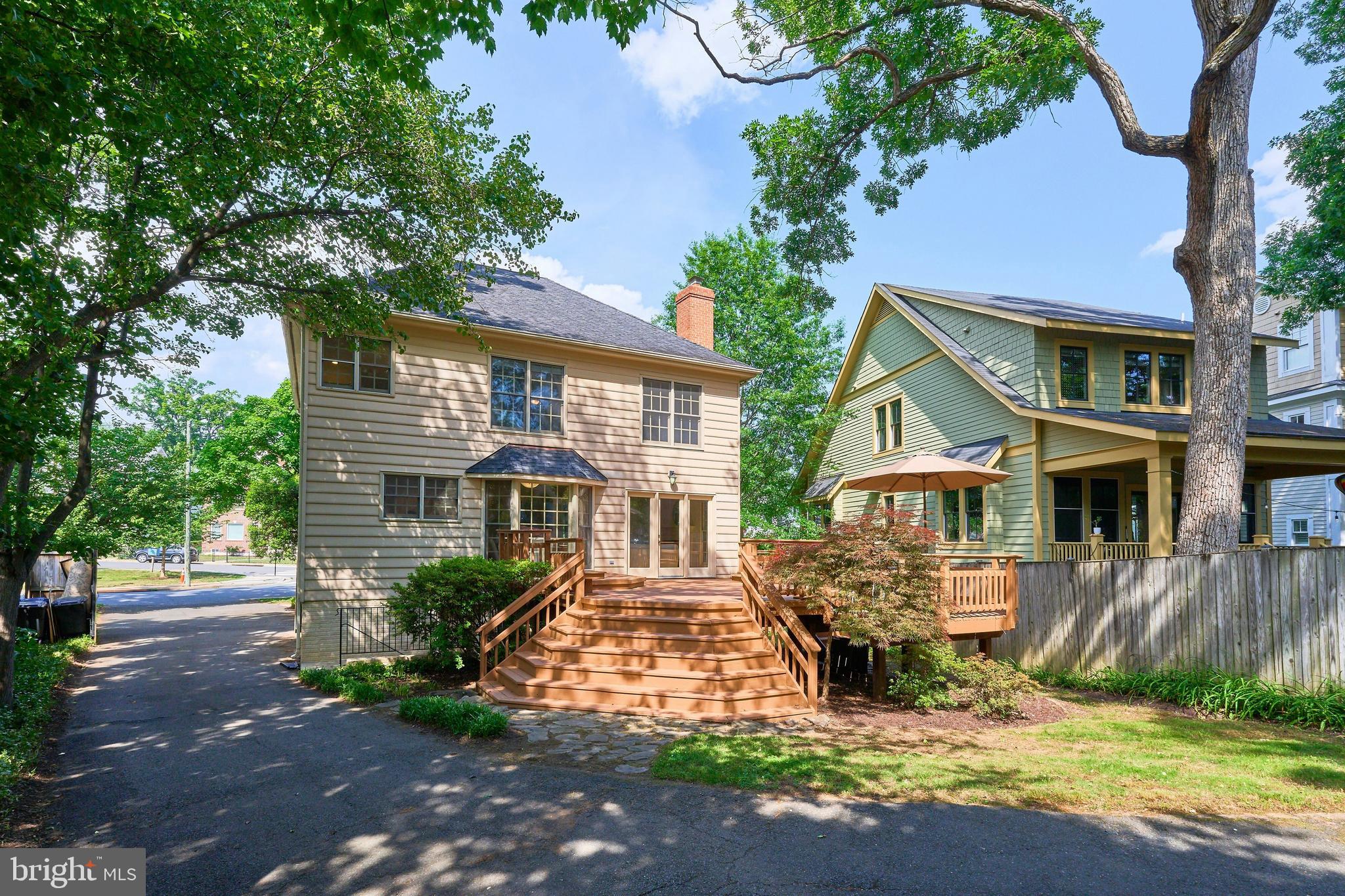 LYON PARK - Residential