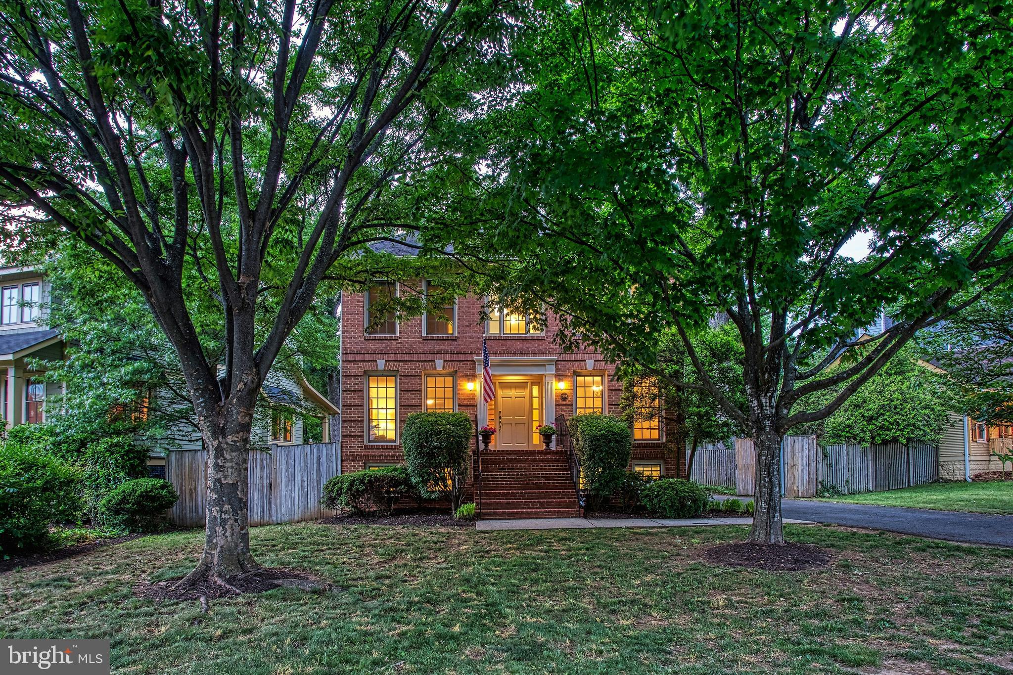 LYON PARK - Residential
