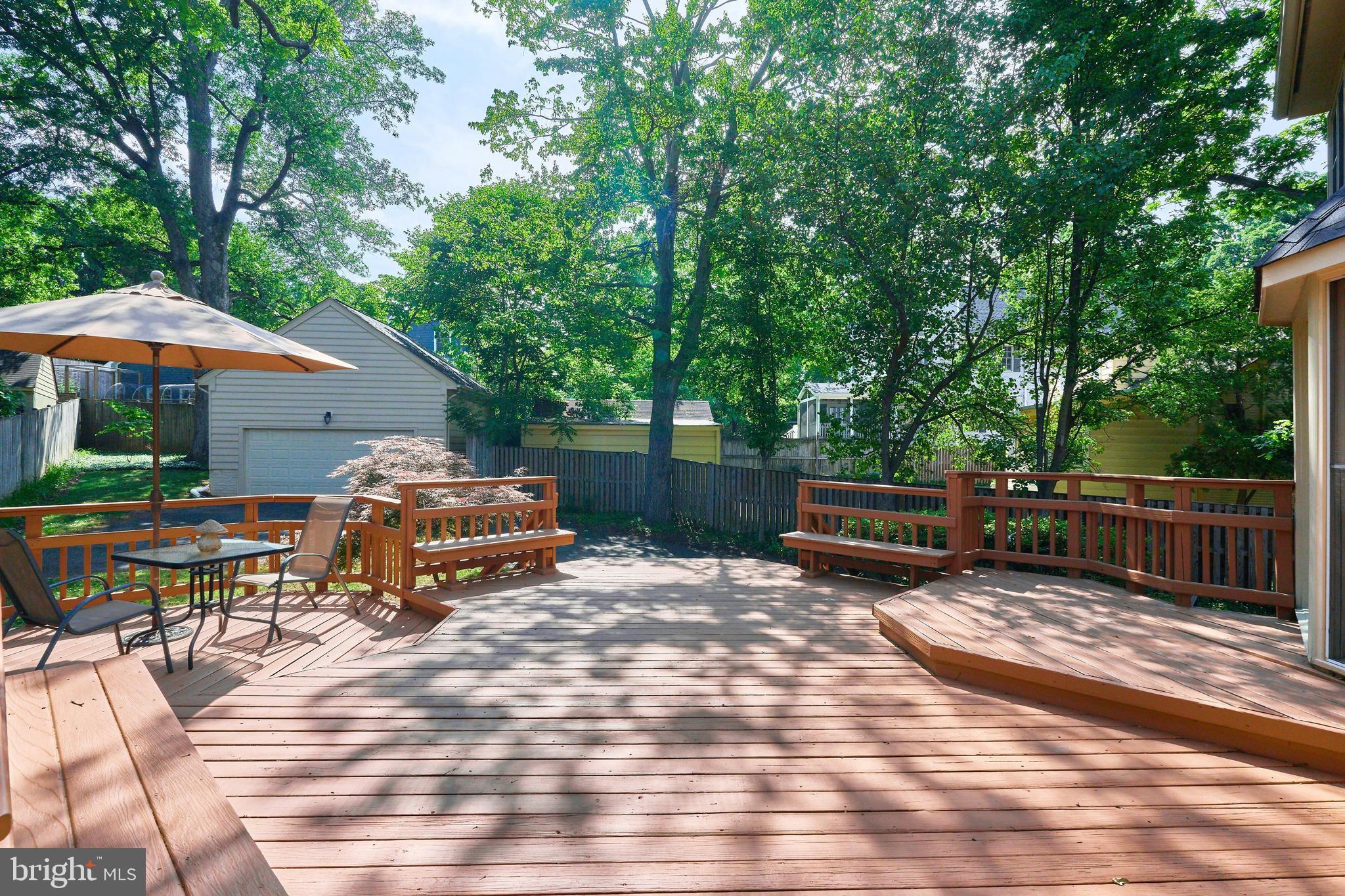 LYON PARK - Residential