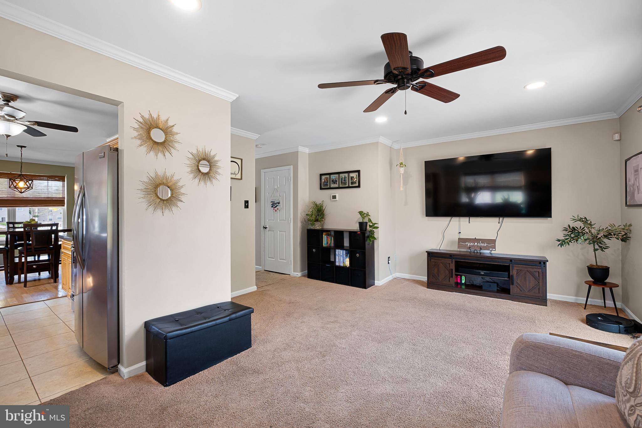 CANTERBURY WOODS - Residential