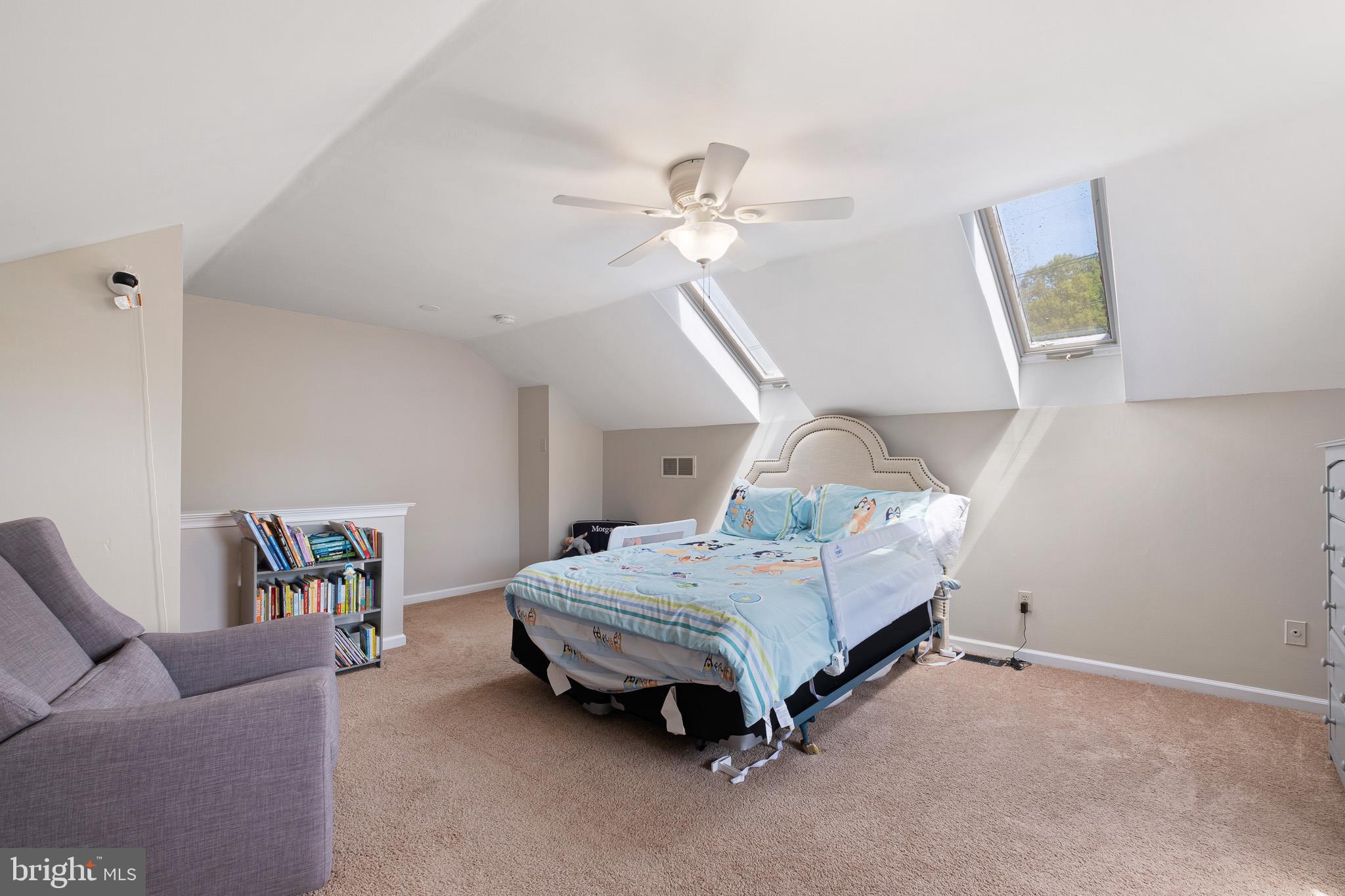 CANTERBURY WOODS - Residential