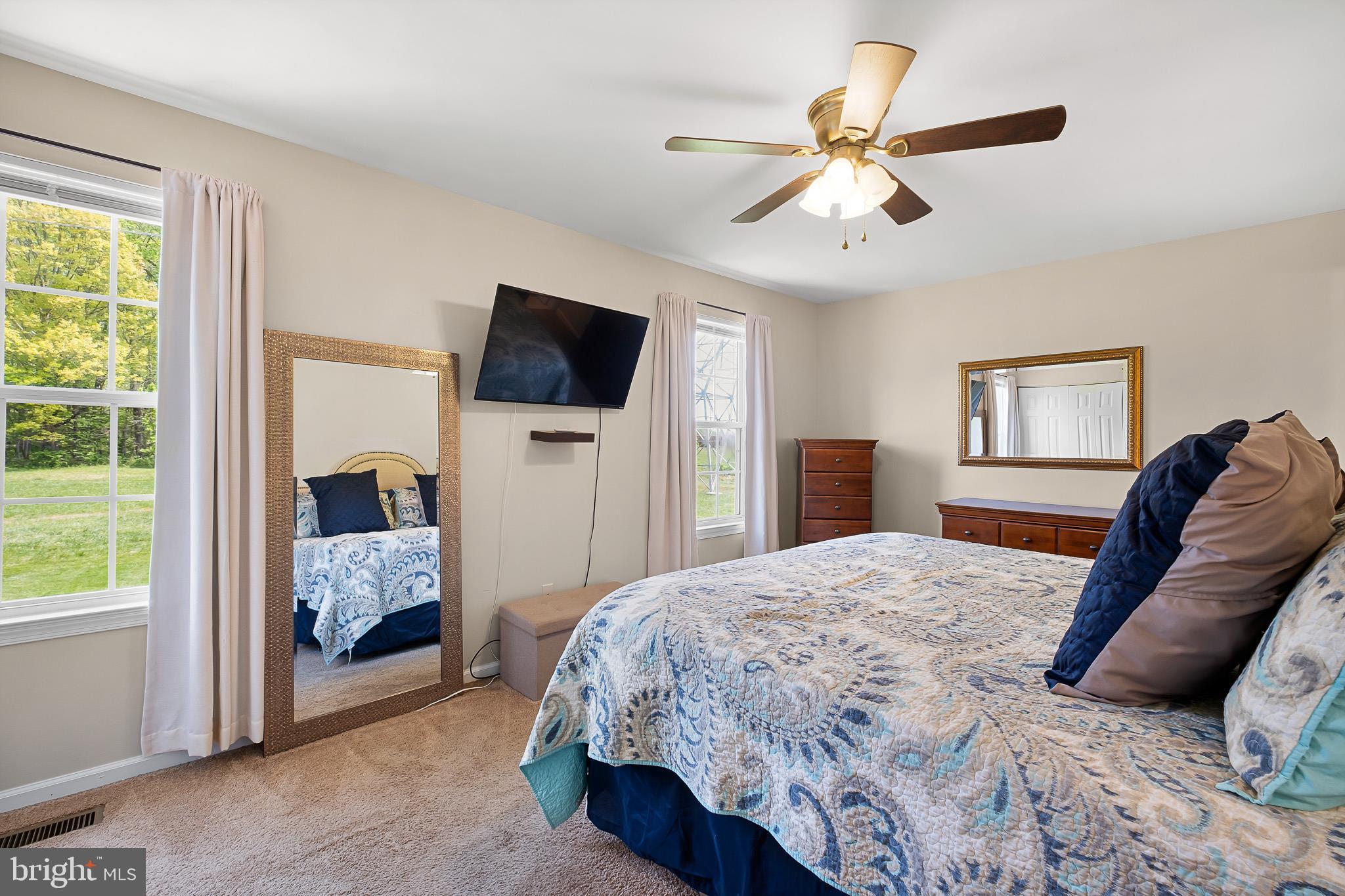 CANTERBURY WOODS - Residential