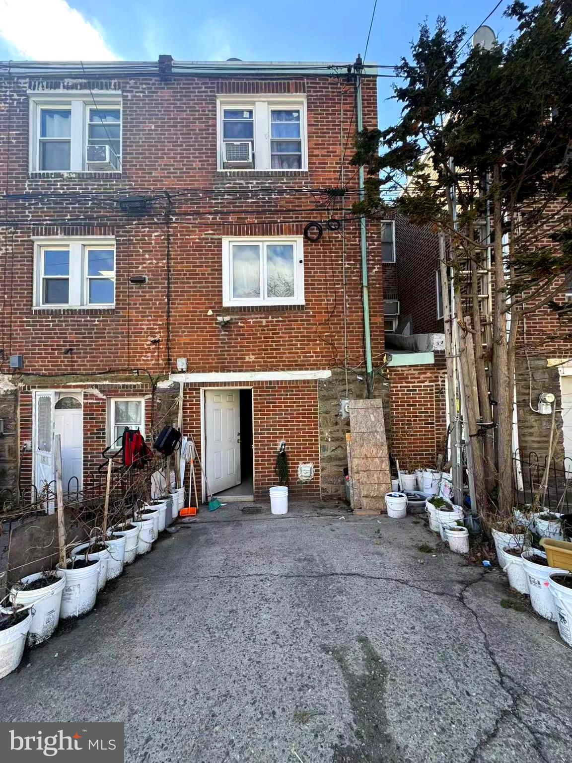 HOLMESBURG - Residential