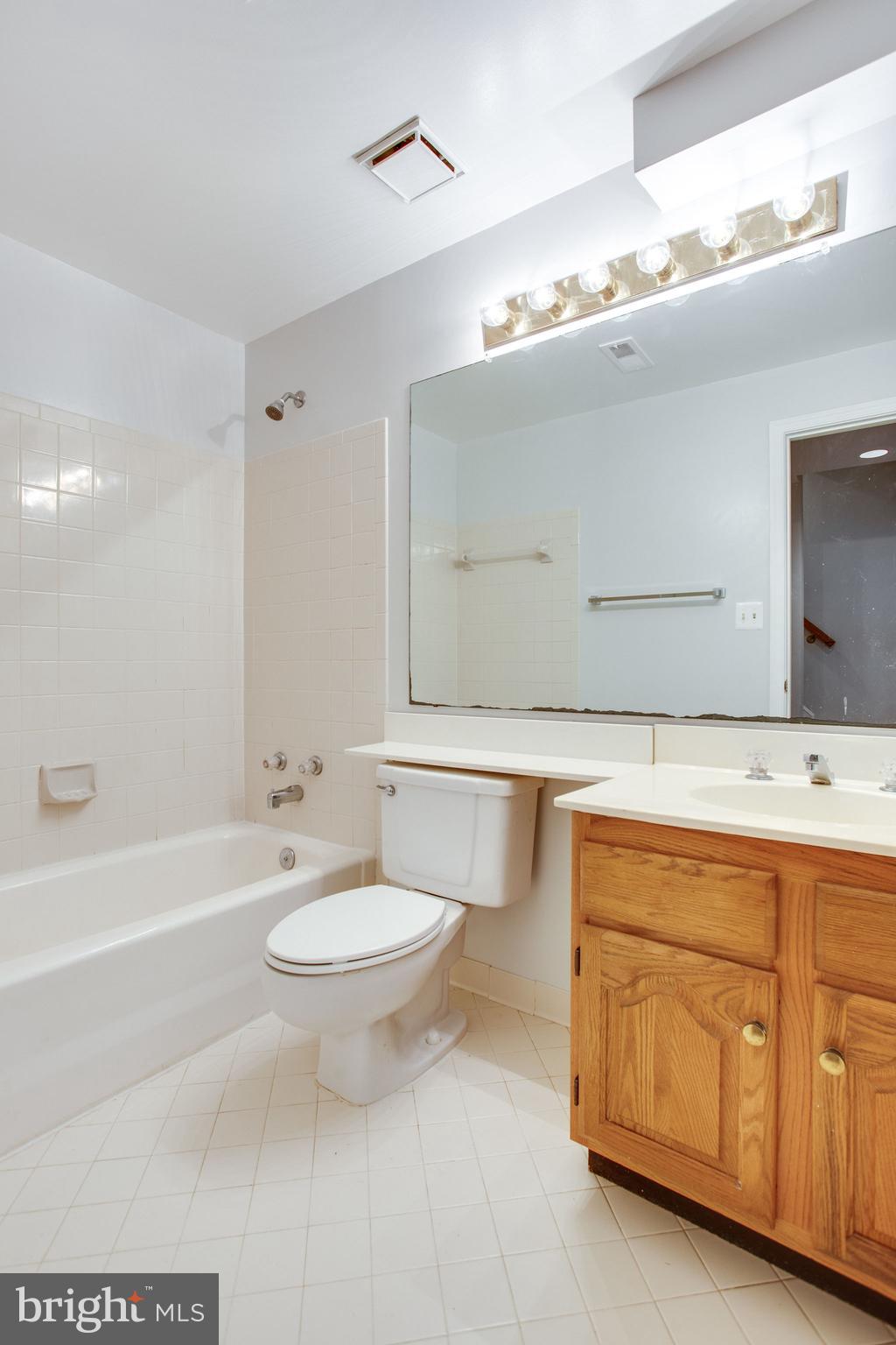 ASHFORD - Residential