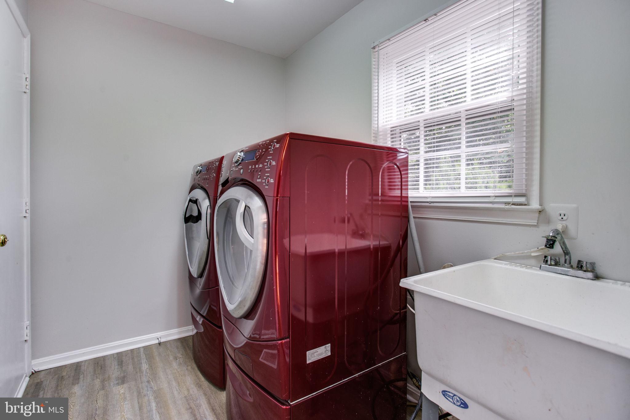 ASHFORD - Residential