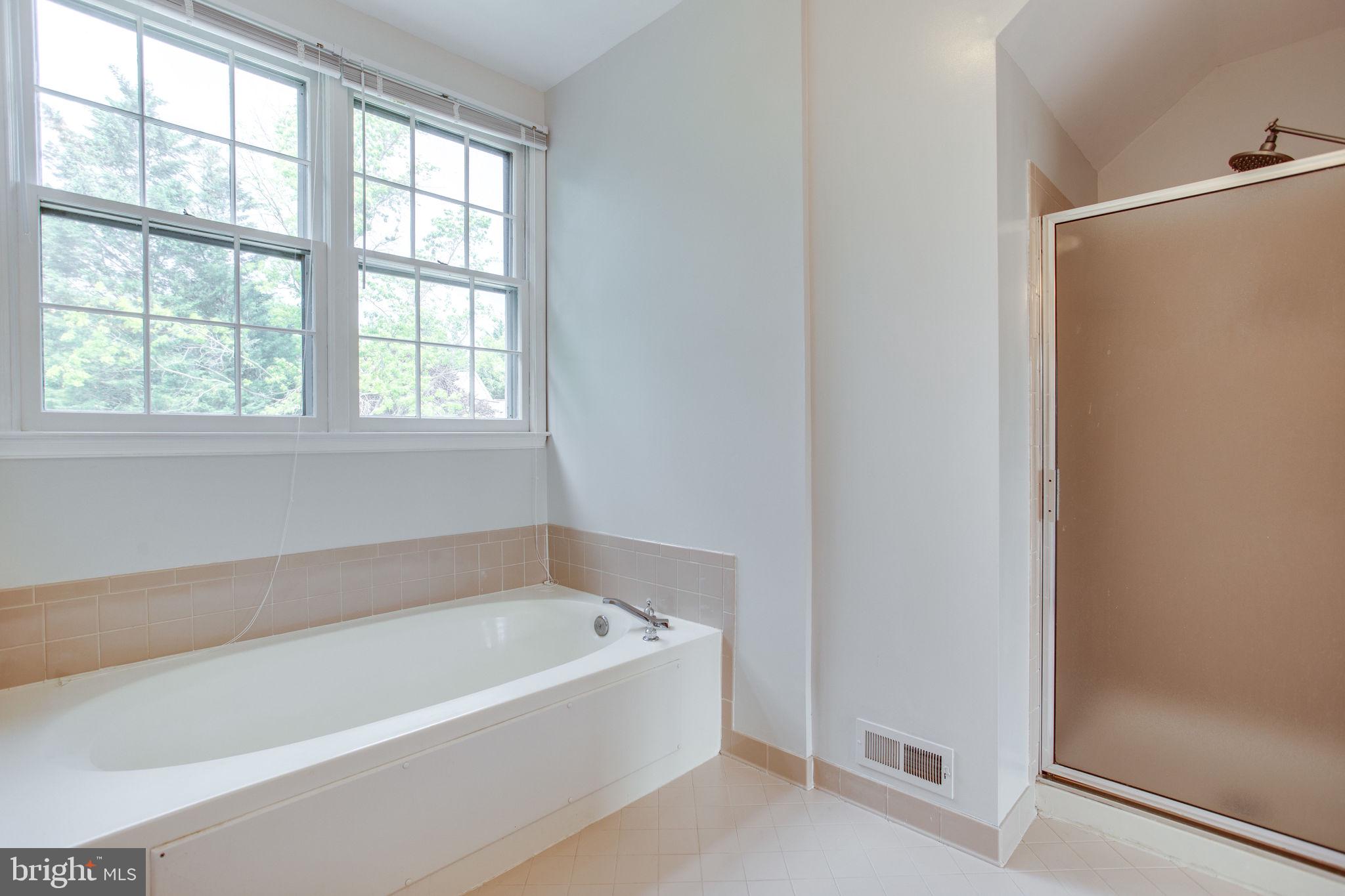 ASHFORD - Residential