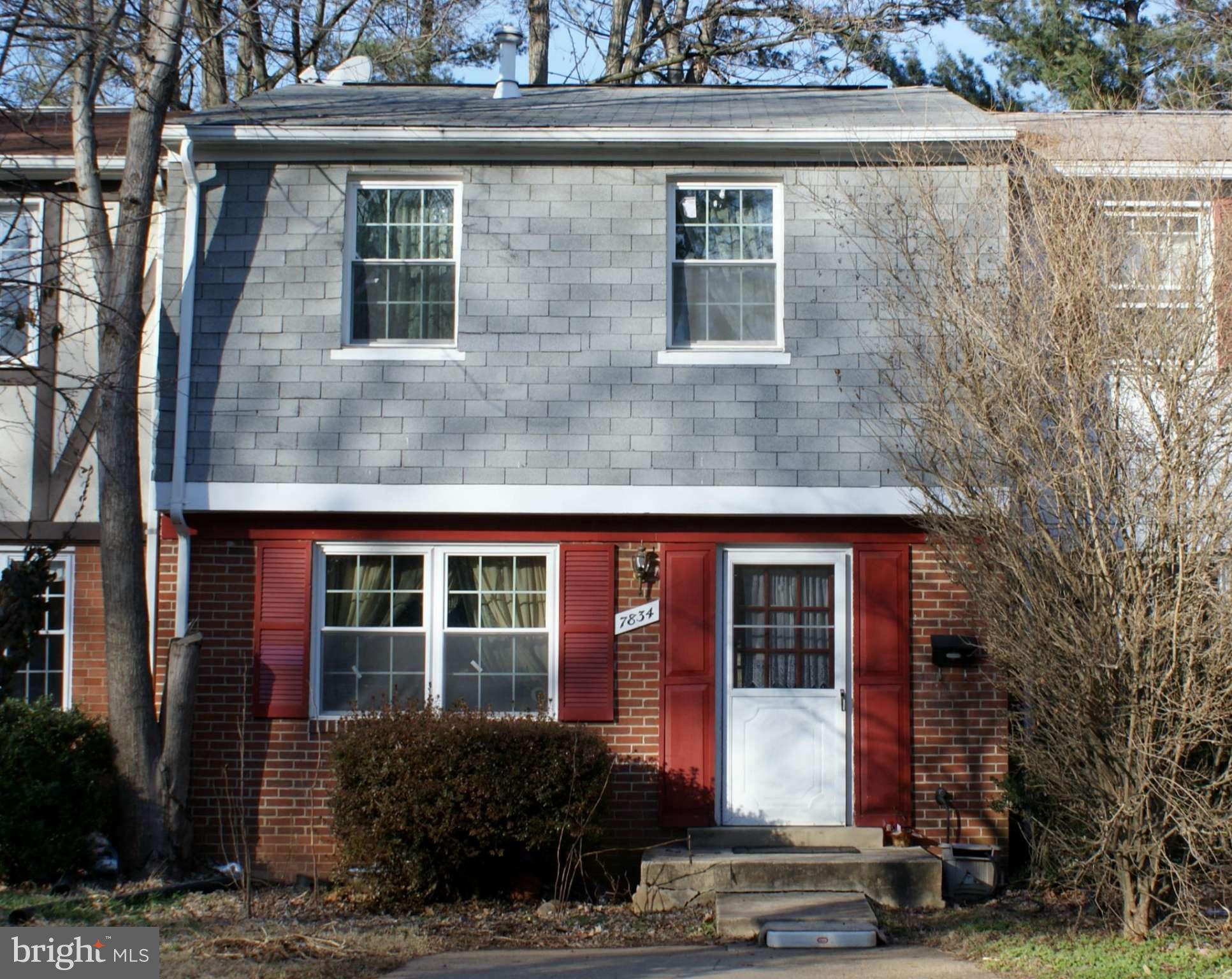 PINEWOOD GREENS - Residential Lease