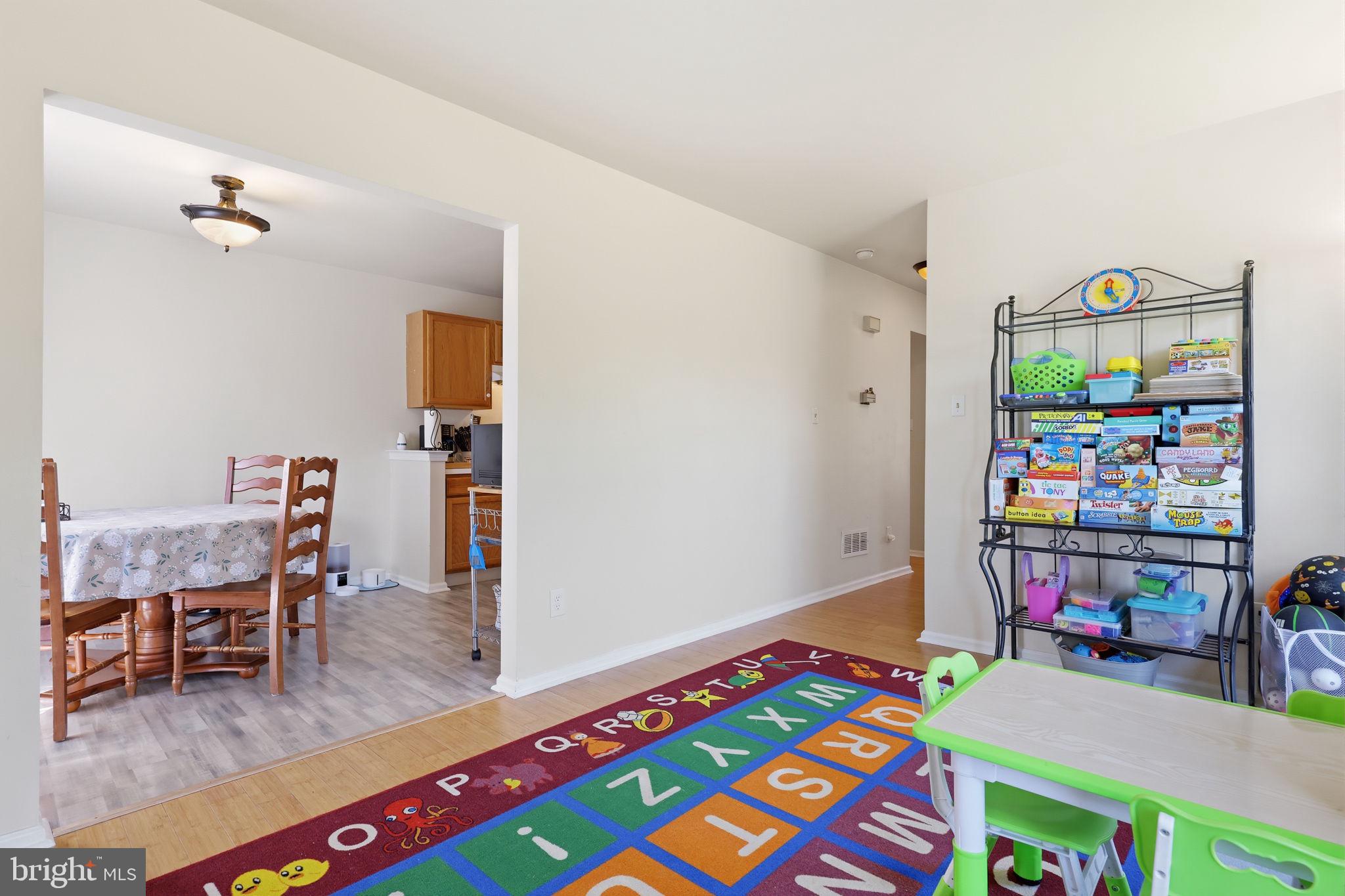 SPRING MOUNT - Residential