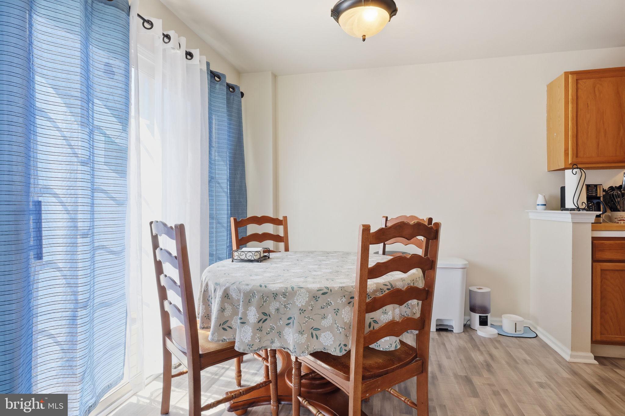 SPRING MOUNT - Residential