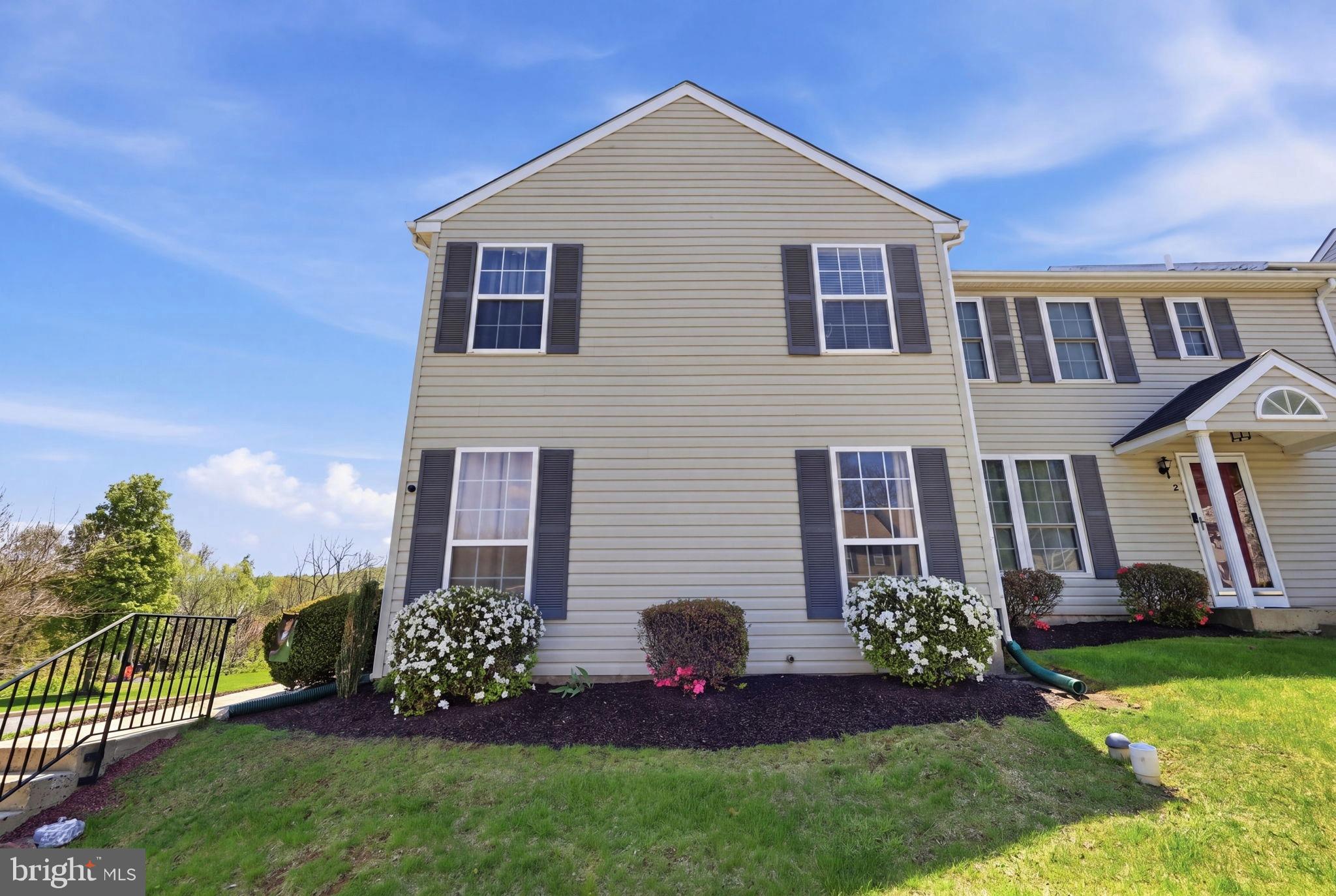 SPRING MOUNT - Residential