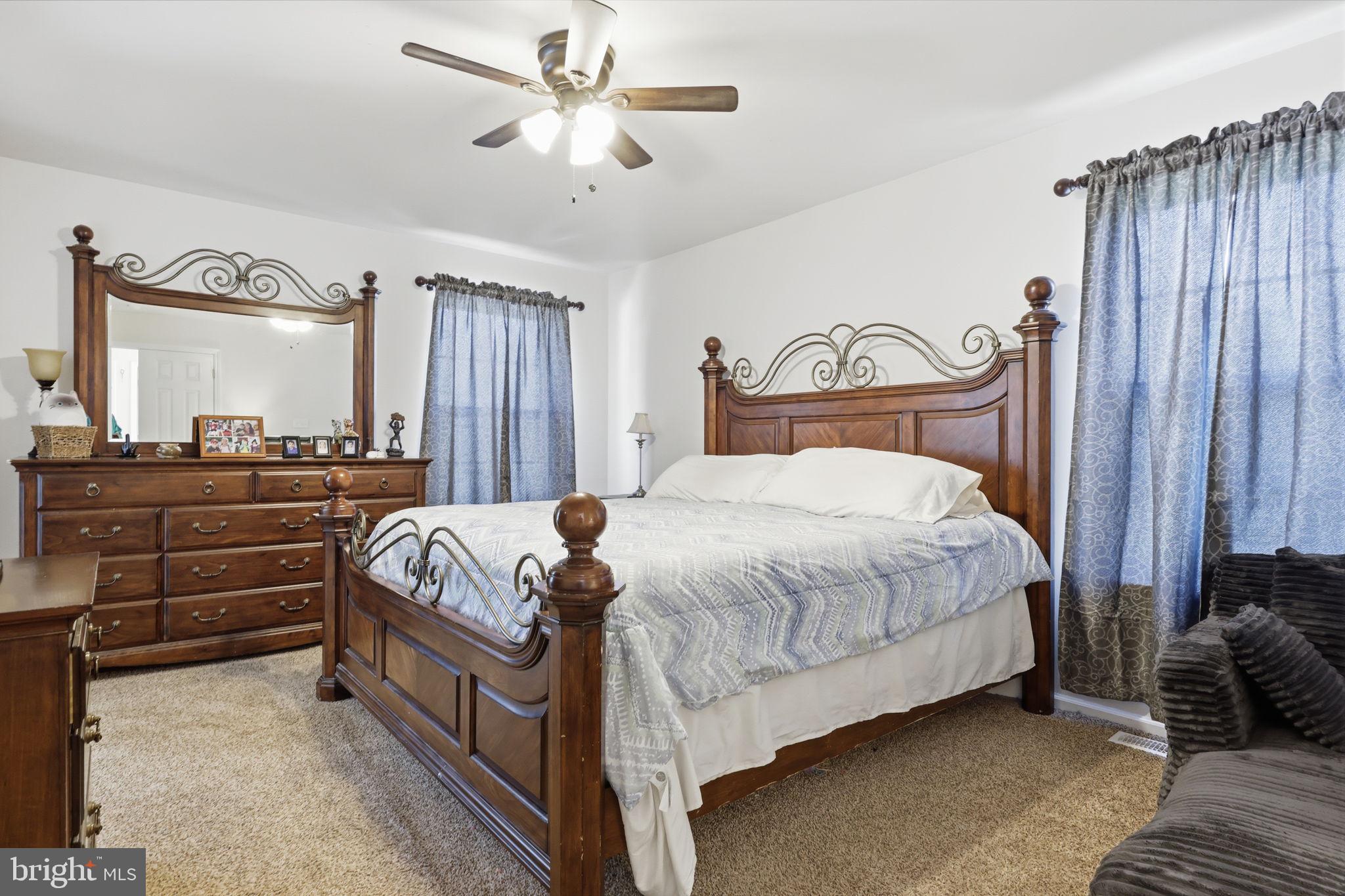 SPRING MOUNT - Residential