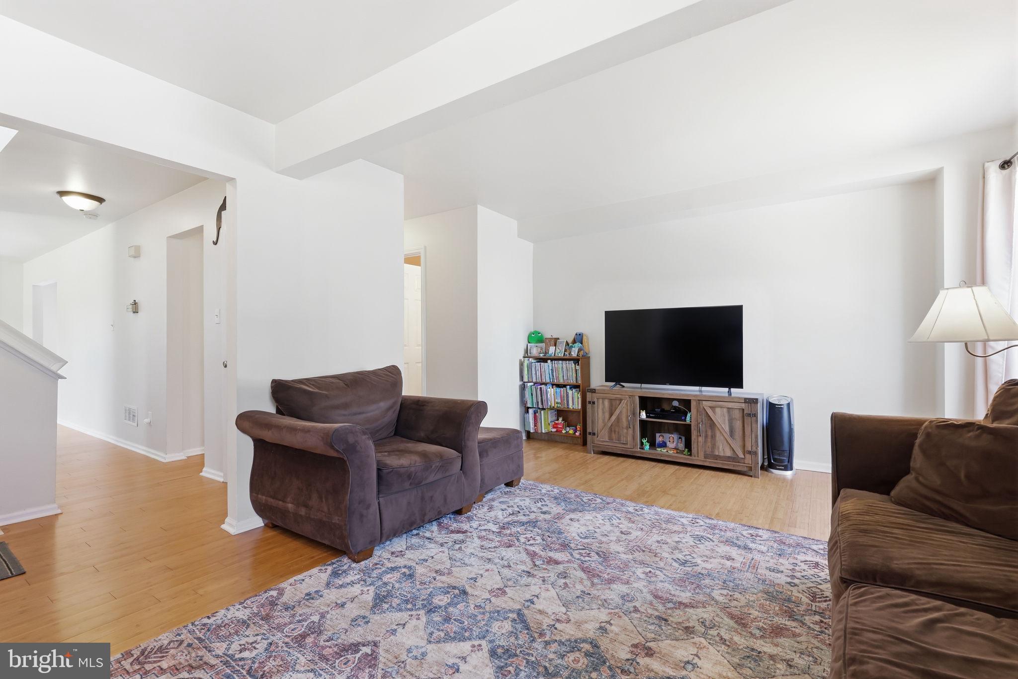 SPRING MOUNT - Residential