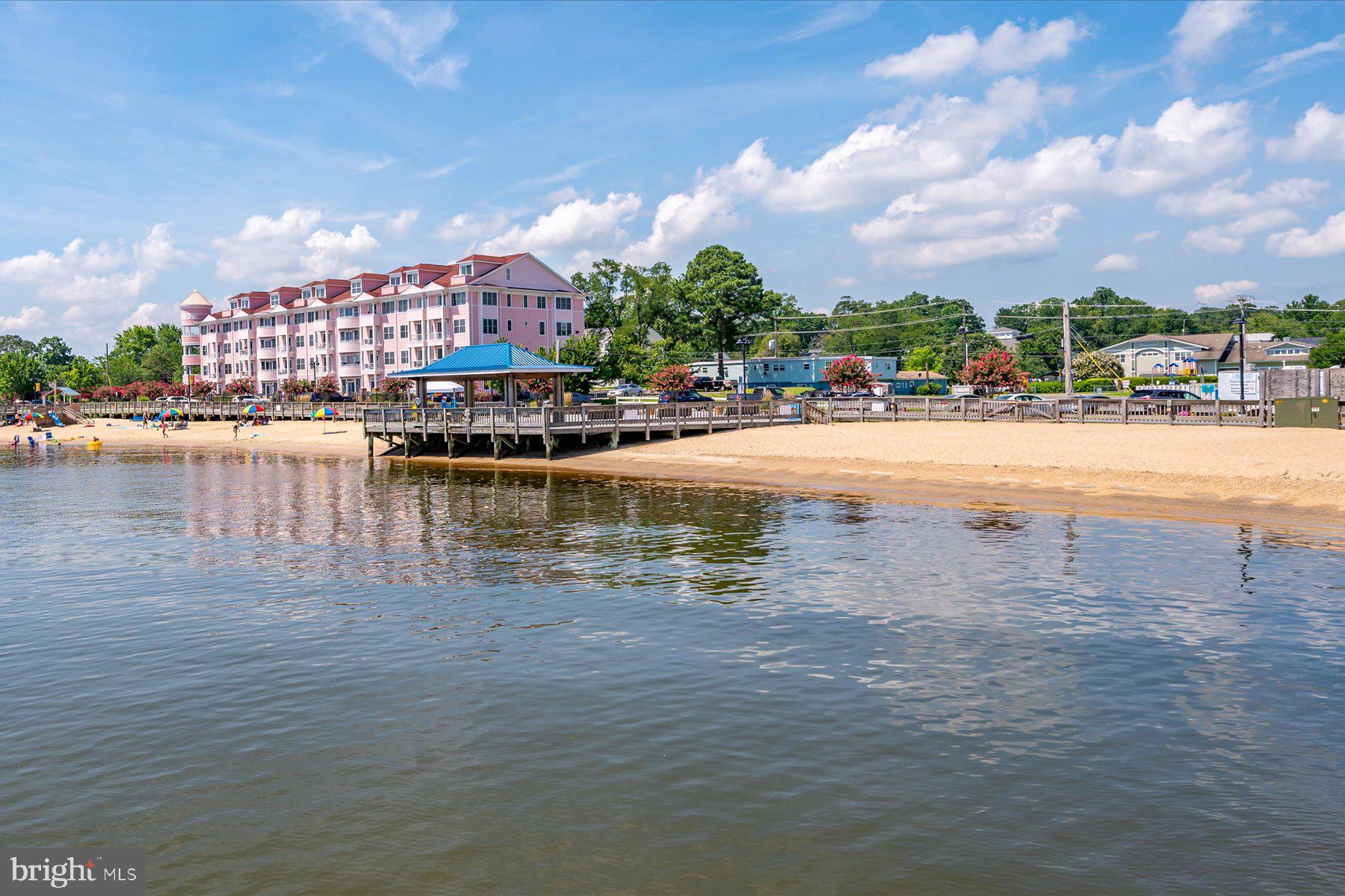 NORTH CHESAPEAKE BEACH - Residential