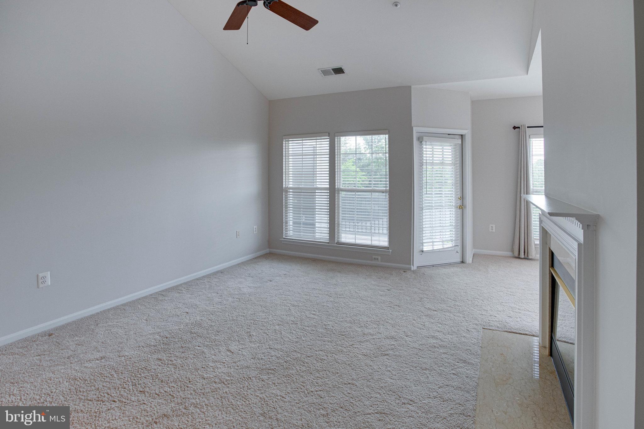 RANDOM HILLS - Residential Lease