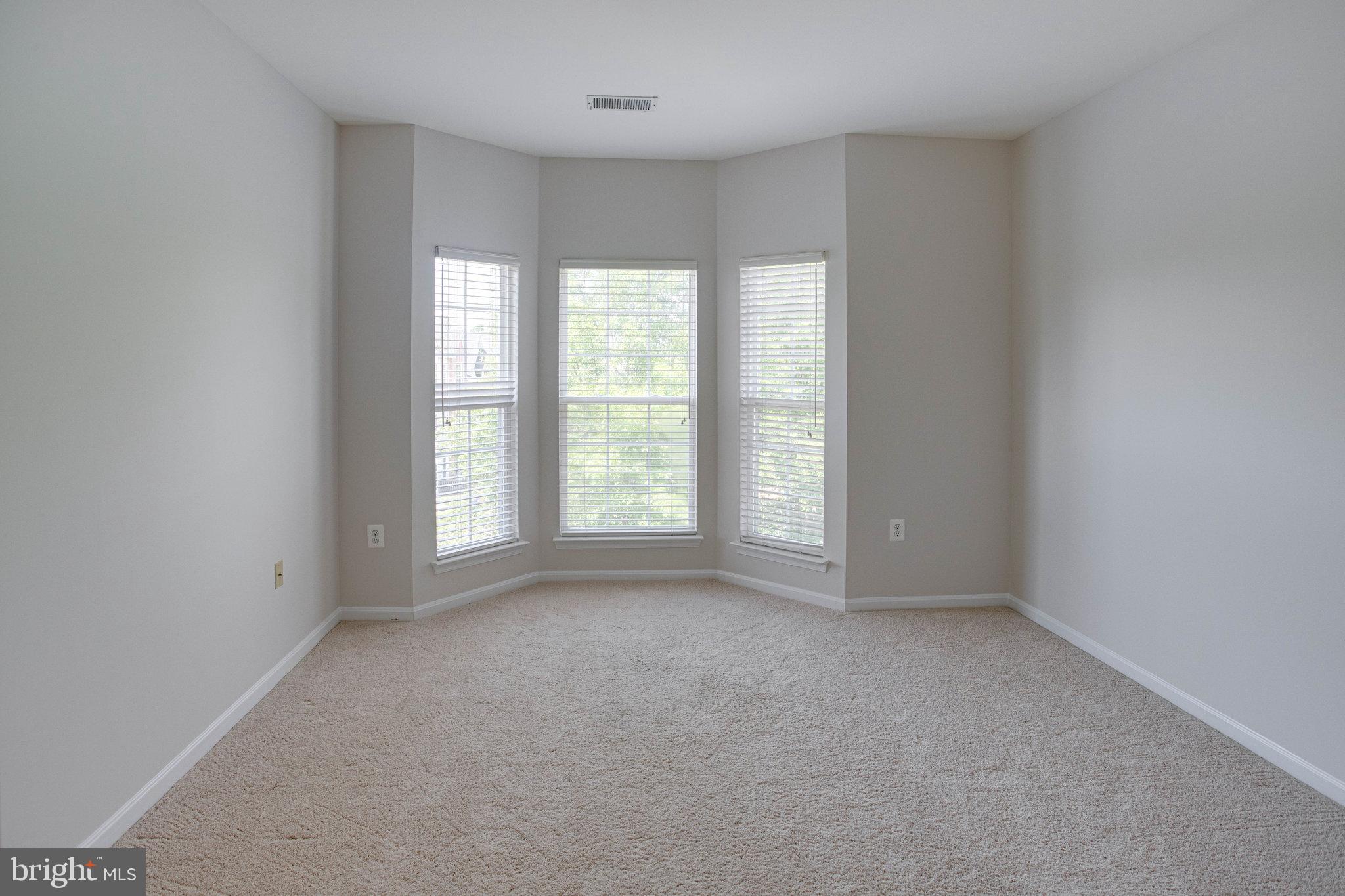 RANDOM HILLS - Residential Lease