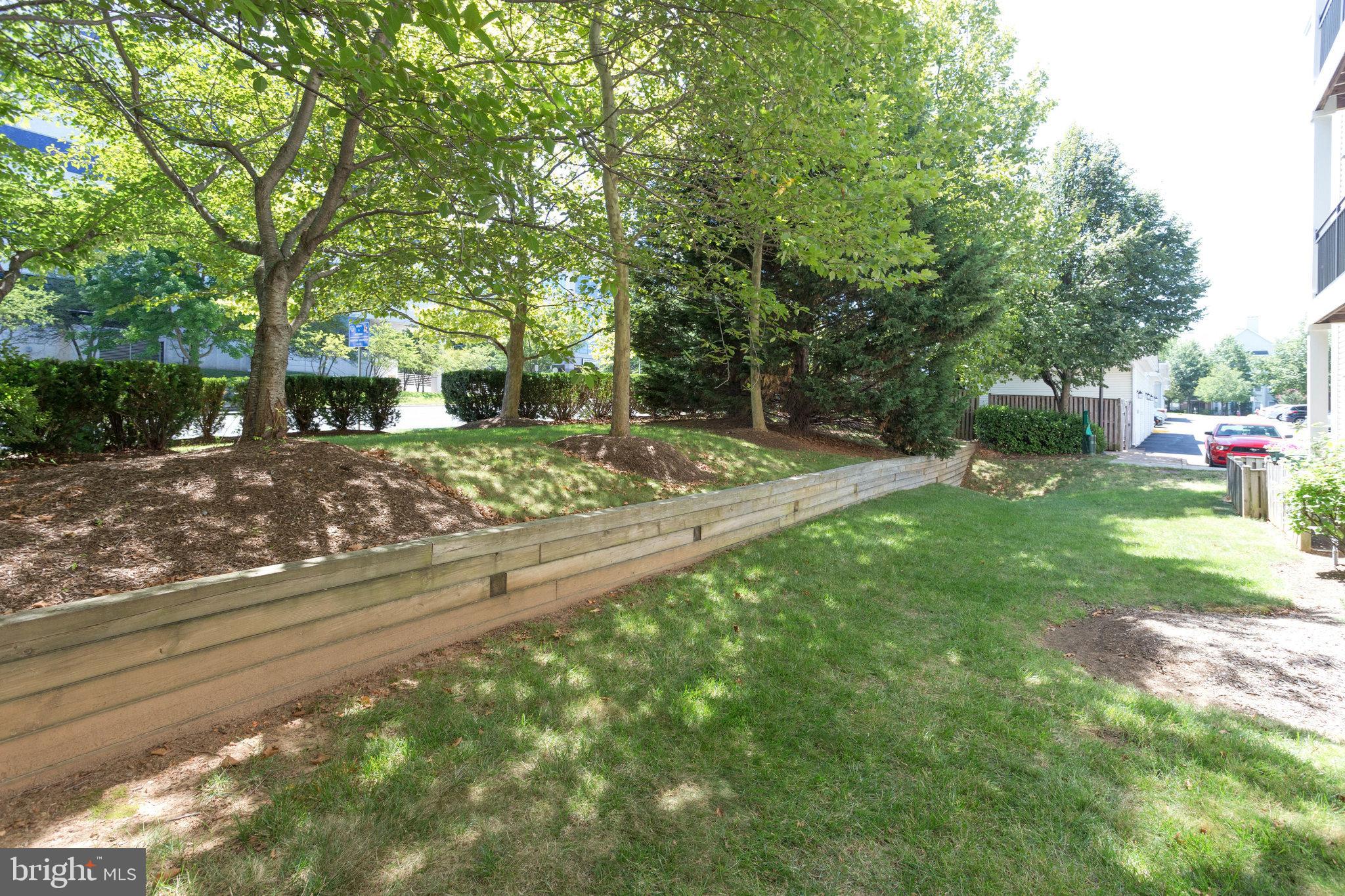 RANDOM HILLS - Residential Lease