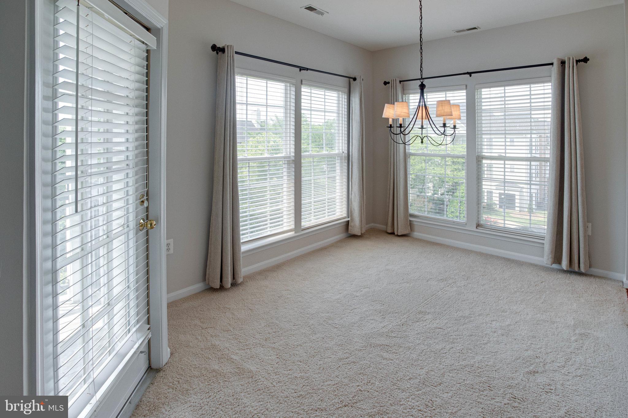 RANDOM HILLS - Residential Lease