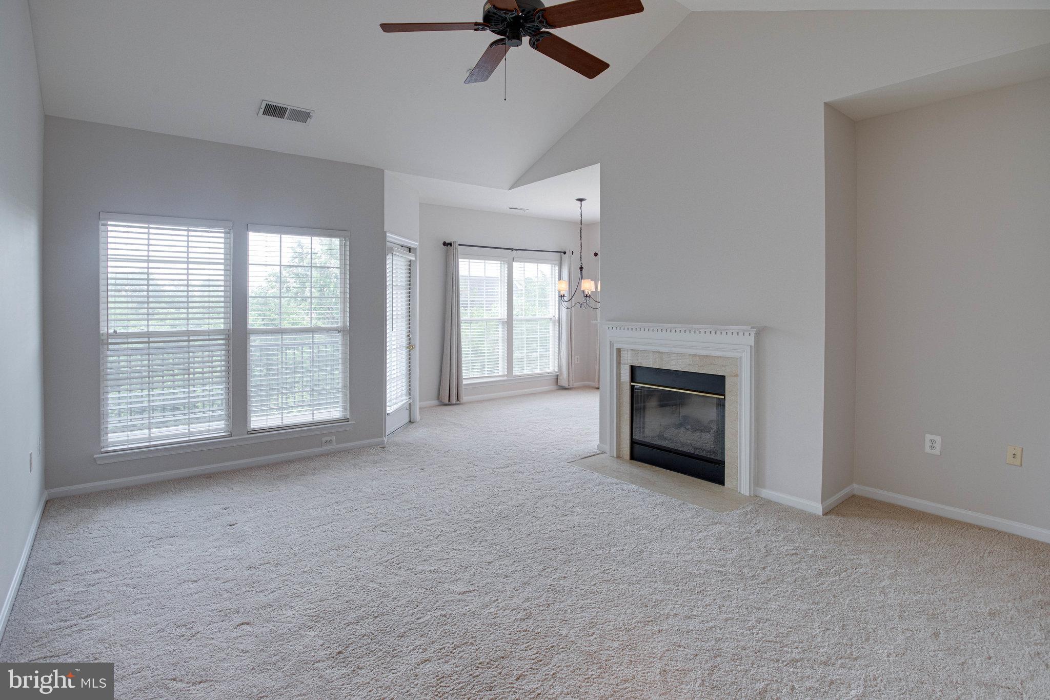 RANDOM HILLS - Residential Lease