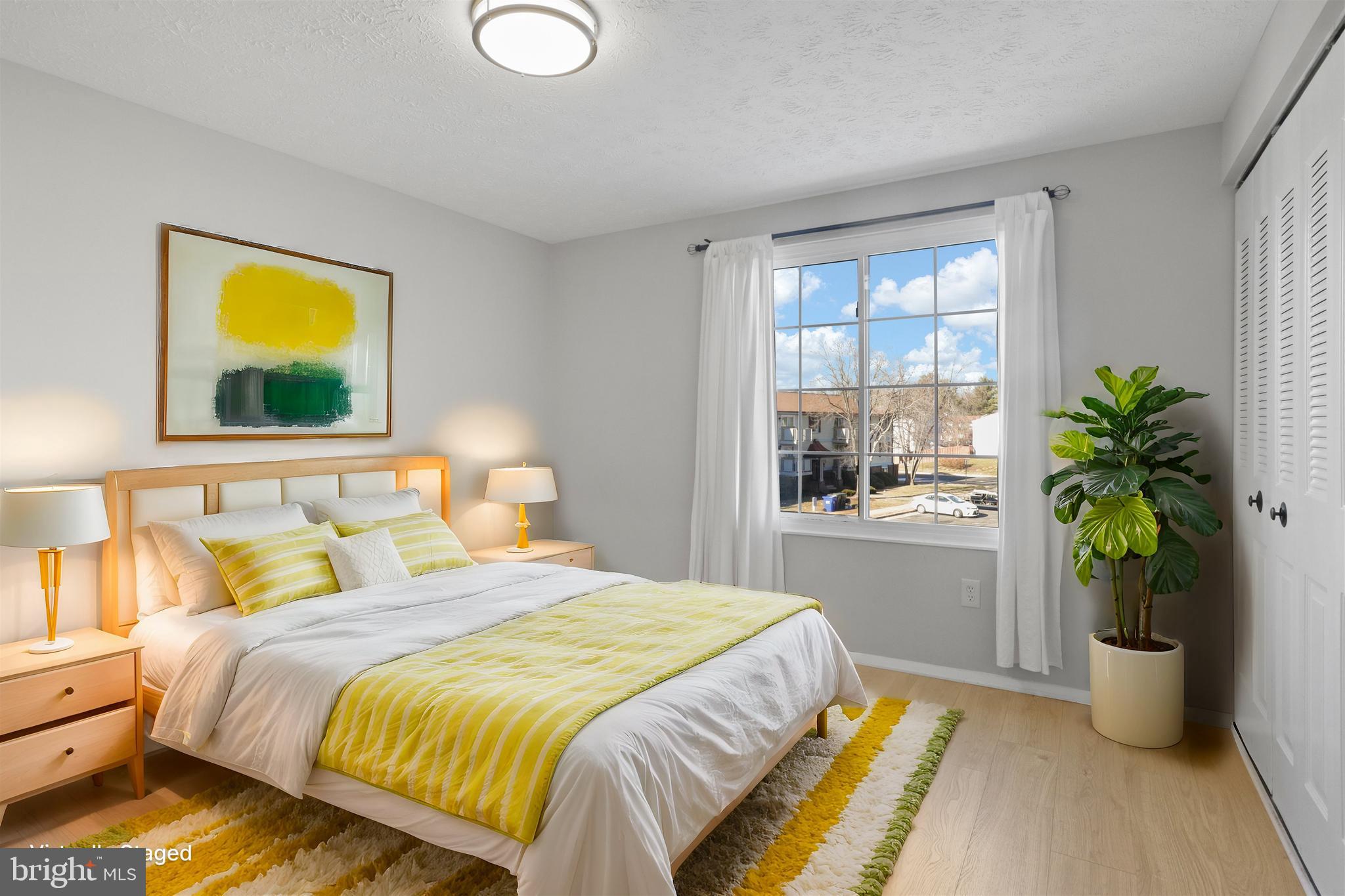 MOUNT VERNON LAKES - Residential