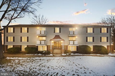 8385 BROCKHAM DRIVE M 29/85M ALEXANDRIA VA 22309